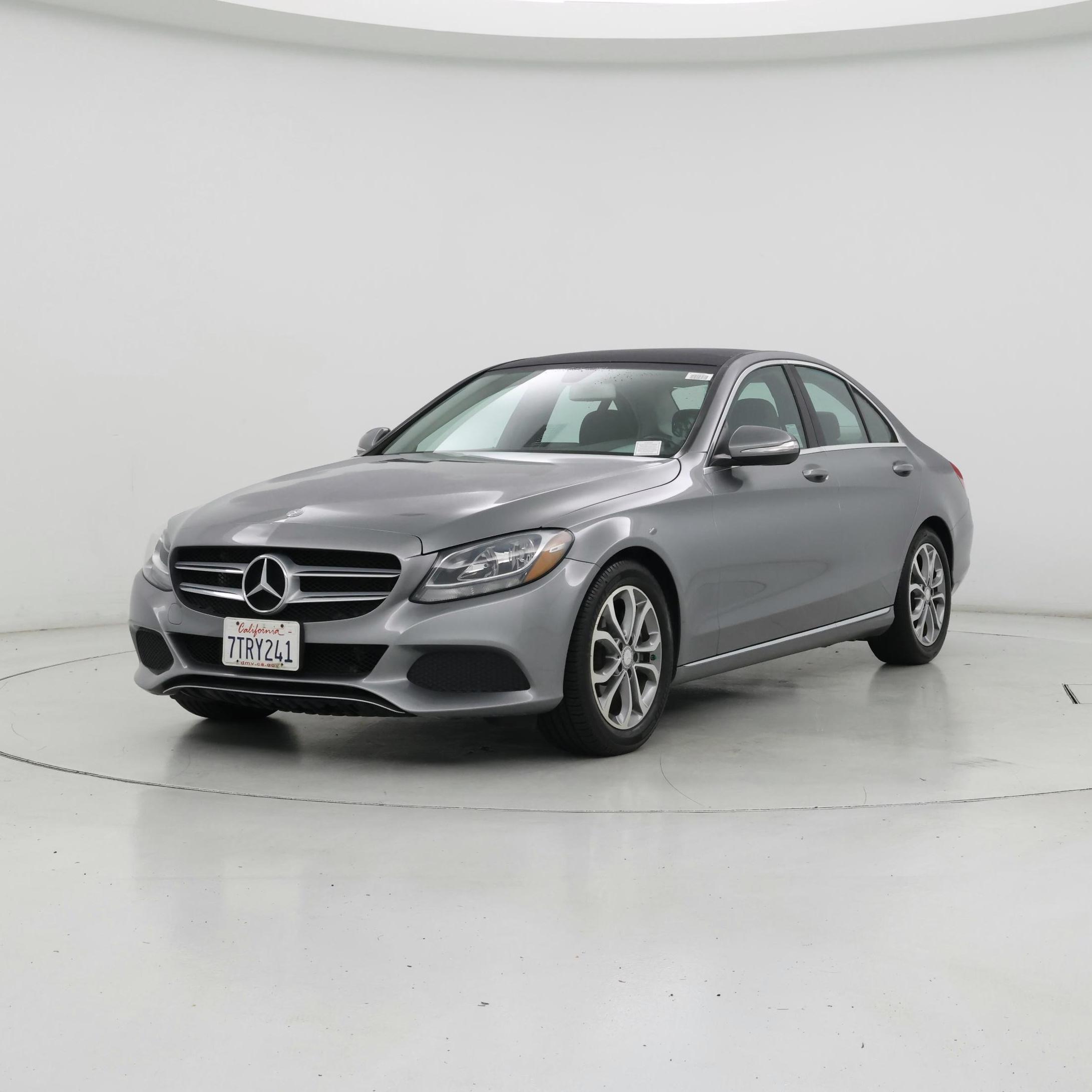 Thumbnail: 2015 Mercedes-Benz C-Class - 4