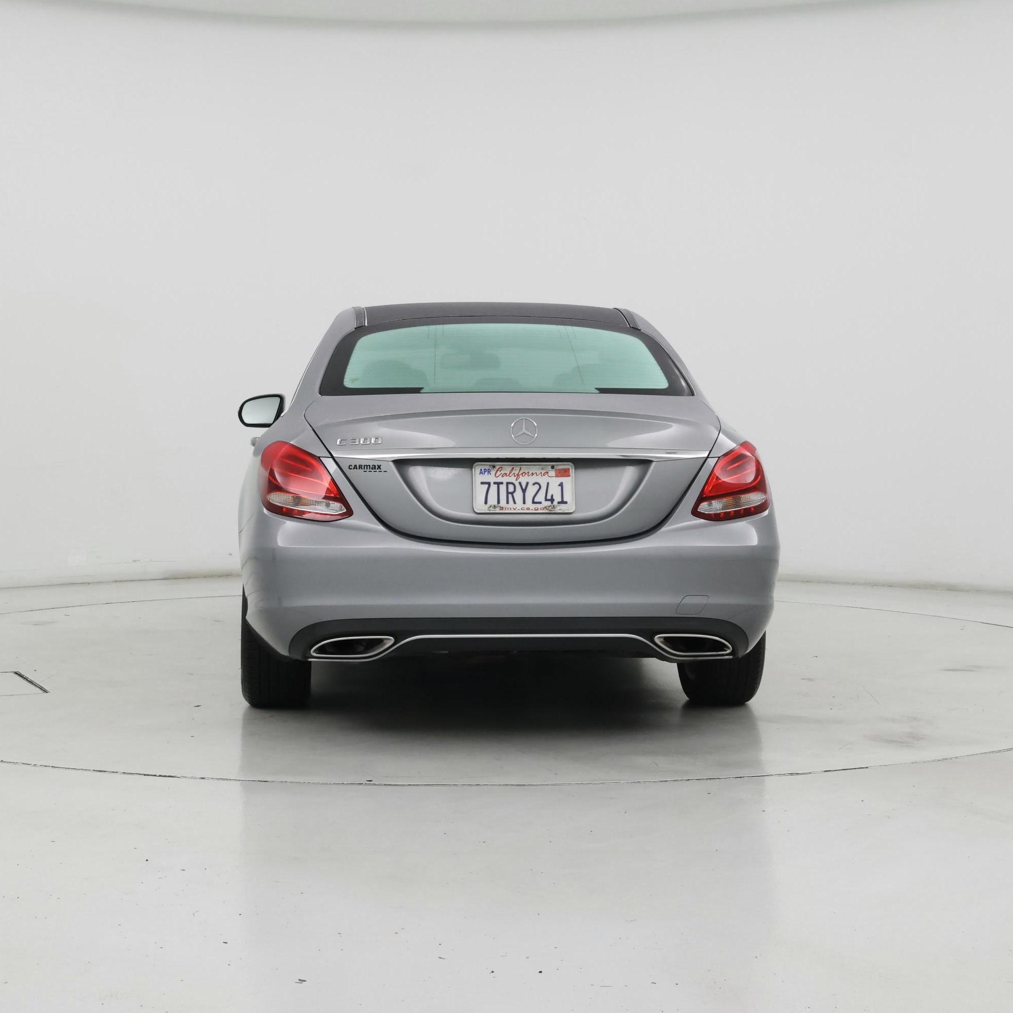 Thumbnail: 2015 Mercedes-Benz C-Class - 6