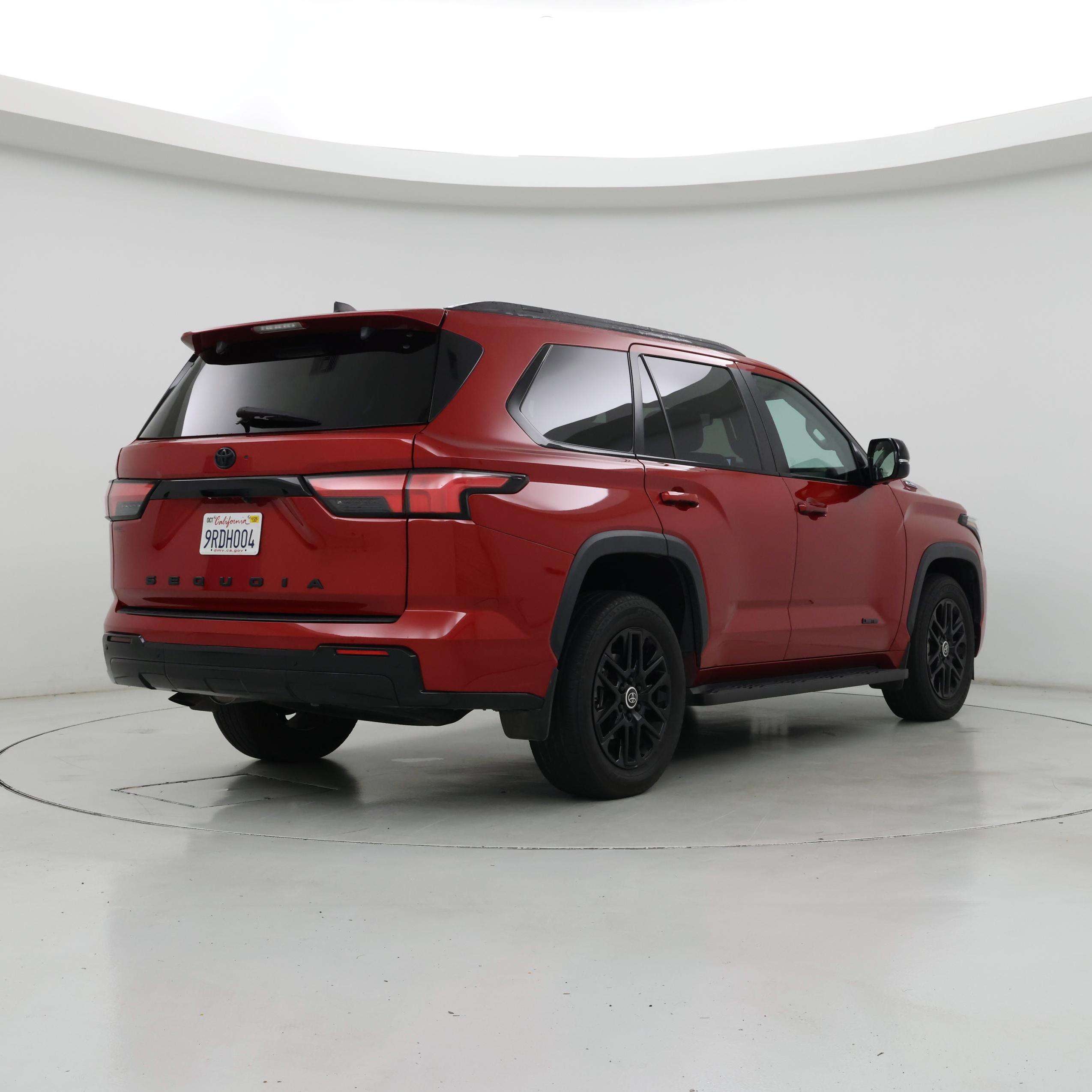 Thumbnail: 2024 Toyota Sequoia - 8