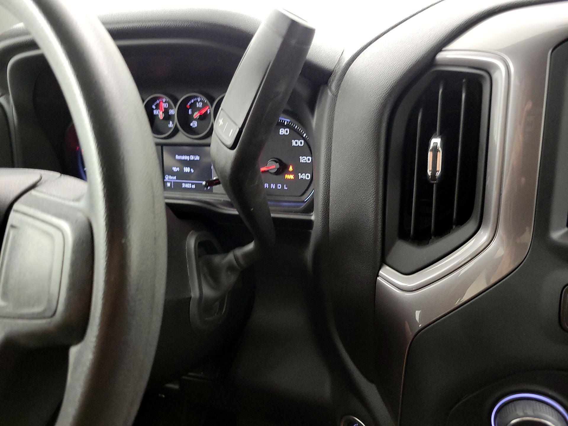 Thumbnail: 2022 Chevrolet Silverado 1500 - 17