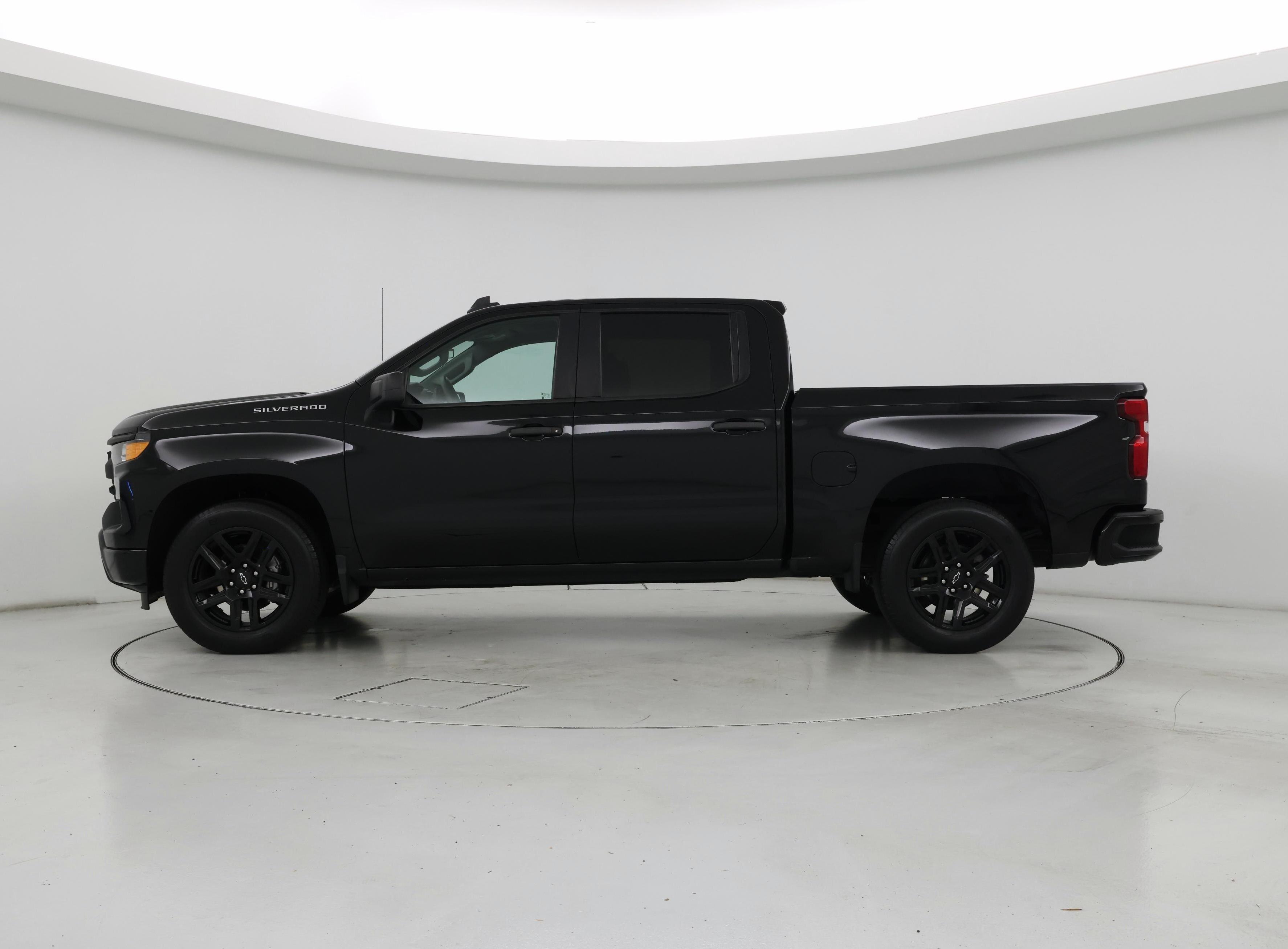 Thumbnail: 2022 Chevrolet Silverado 1500 - 3