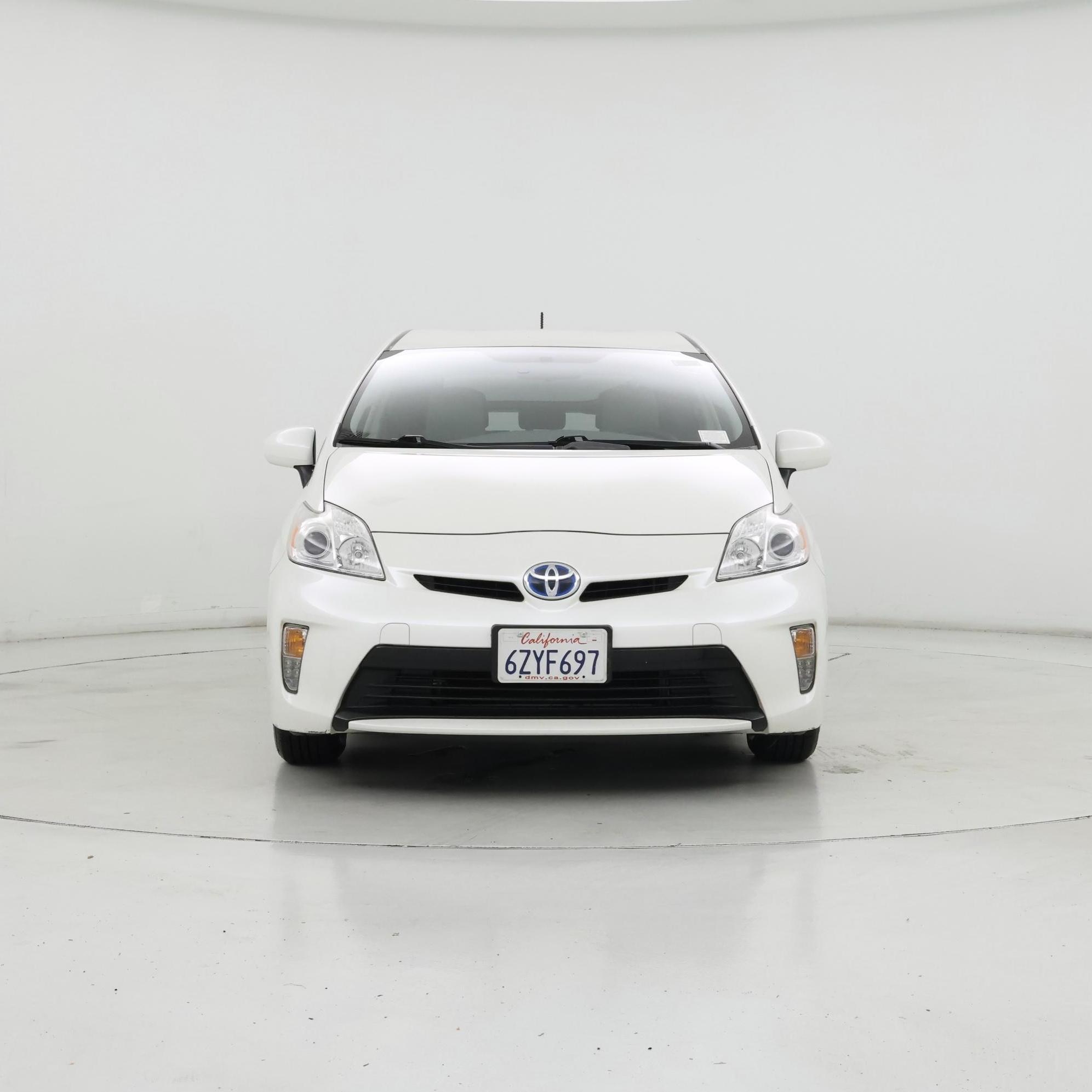 Thumbnail: 2013 Toyota Prius - 5