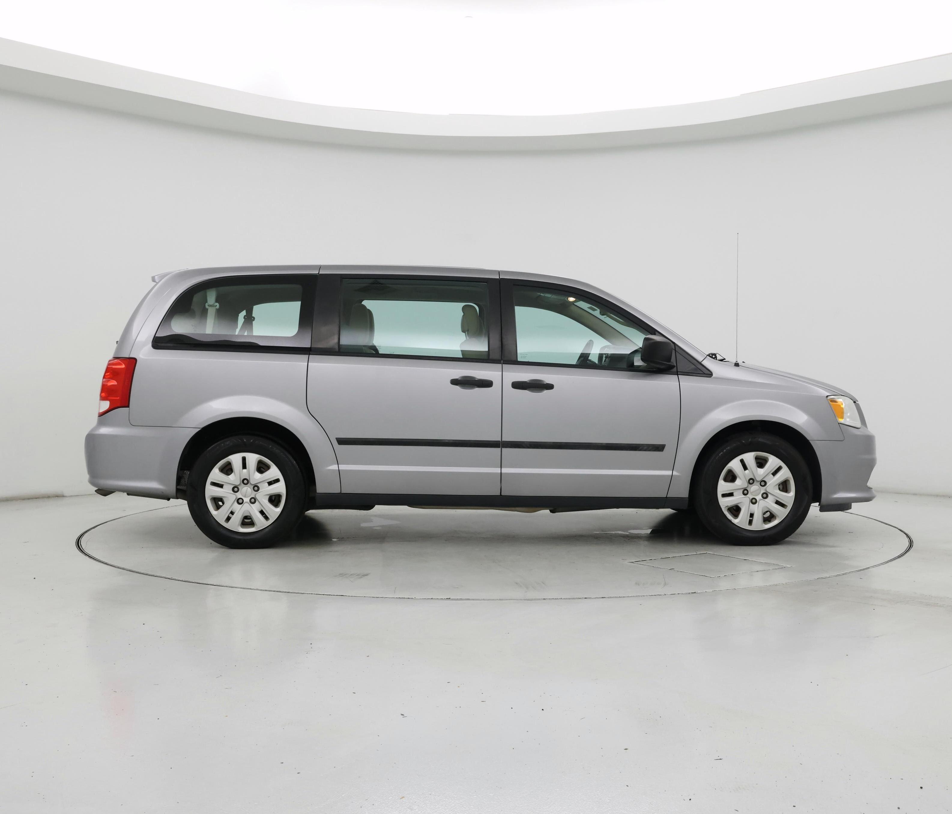 Thumbnail: 2016 Dodge Grand Caravan - 7