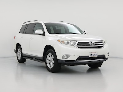 White 2013 Toyota Highlander SE