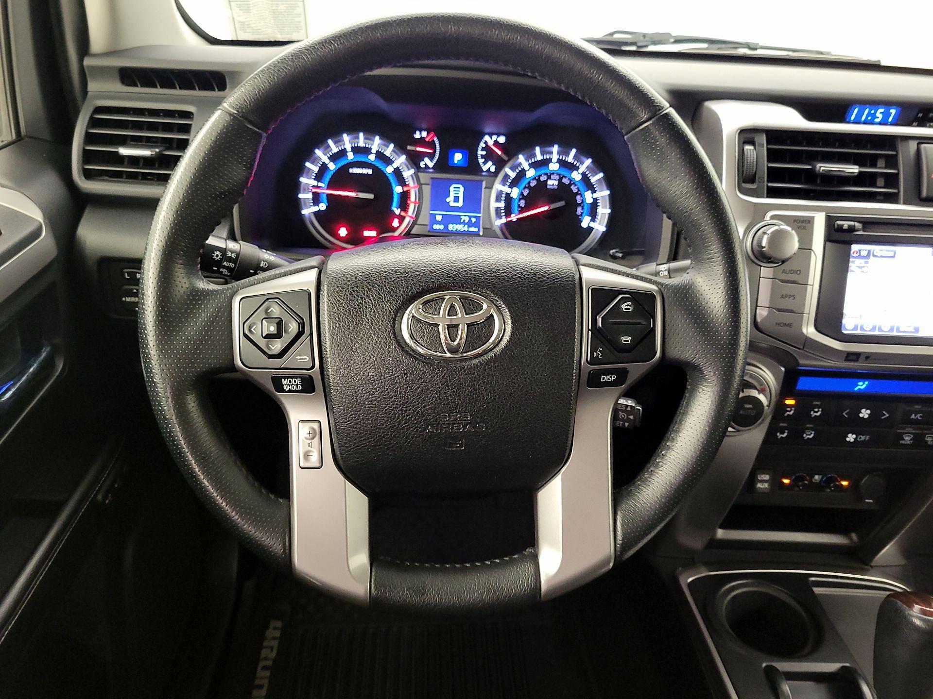 Thumbnail: 2018 Toyota 4Runner - 10