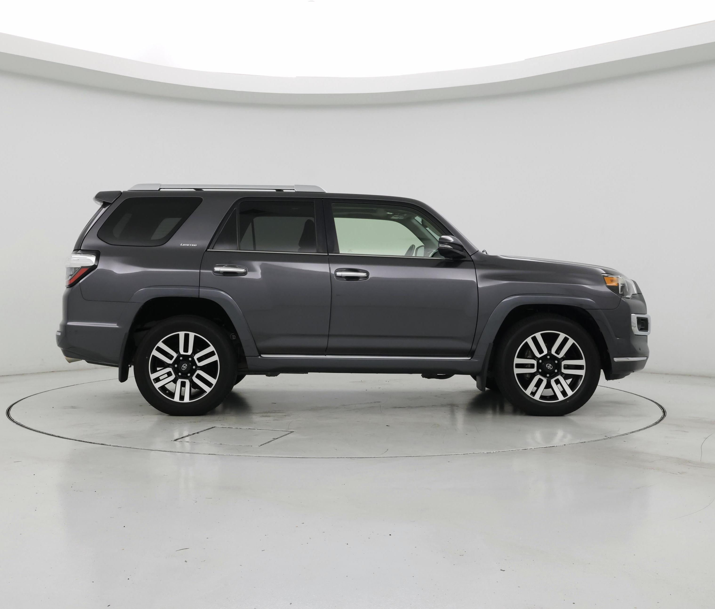 Thumbnail: 2018 Toyota 4Runner - 7