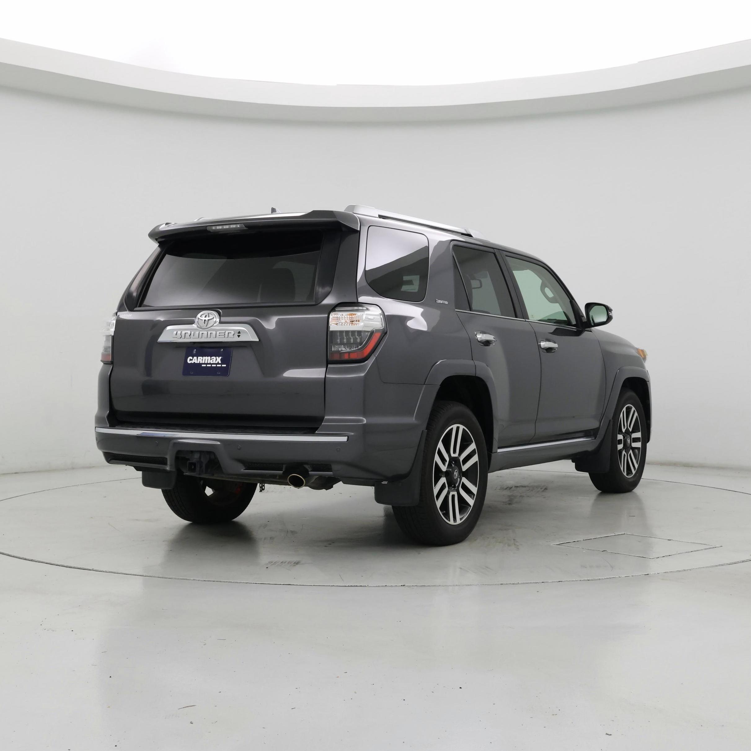 Thumbnail: 2018 Toyota 4Runner - 8