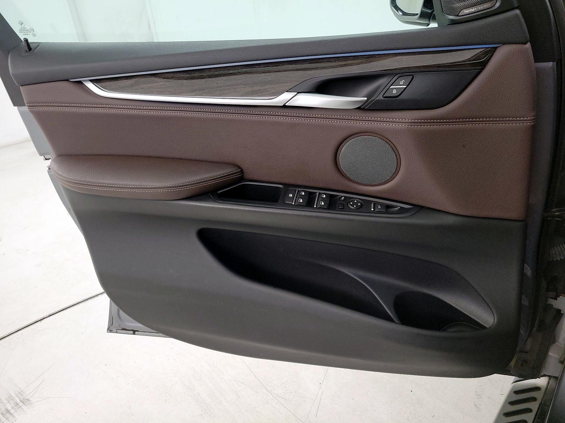 Thumbnail: 2016 BMW X5 - 12