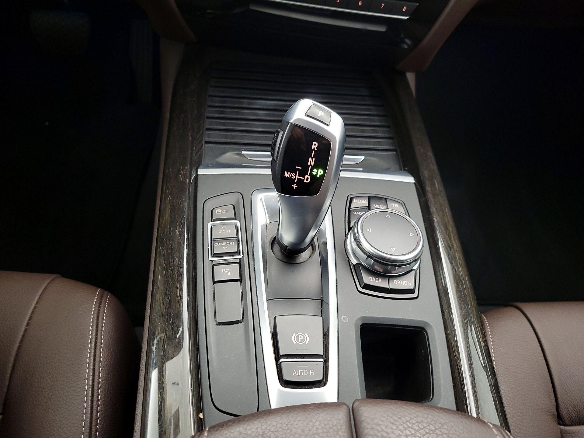 Thumbnail: 2016 BMW X5 - 18