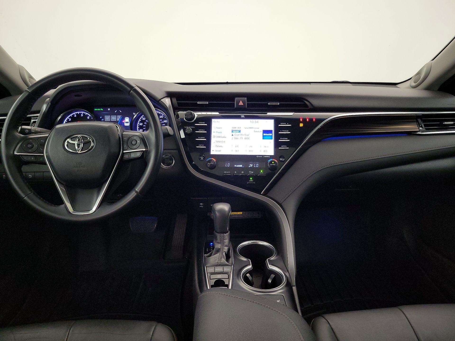 Thumbnail: 2018 Toyota Camry - 9