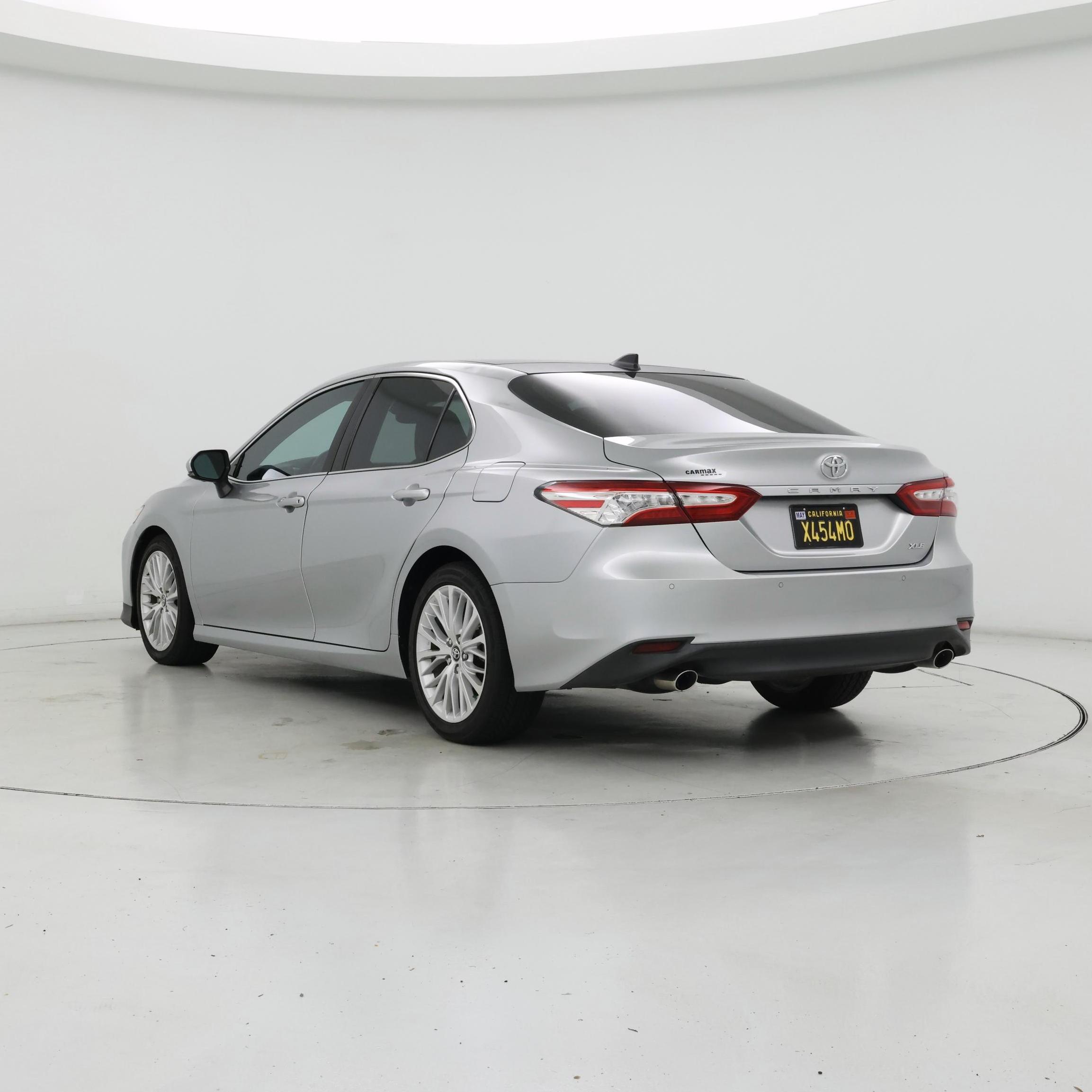 Thumbnail: 2018 Toyota Camry - 2