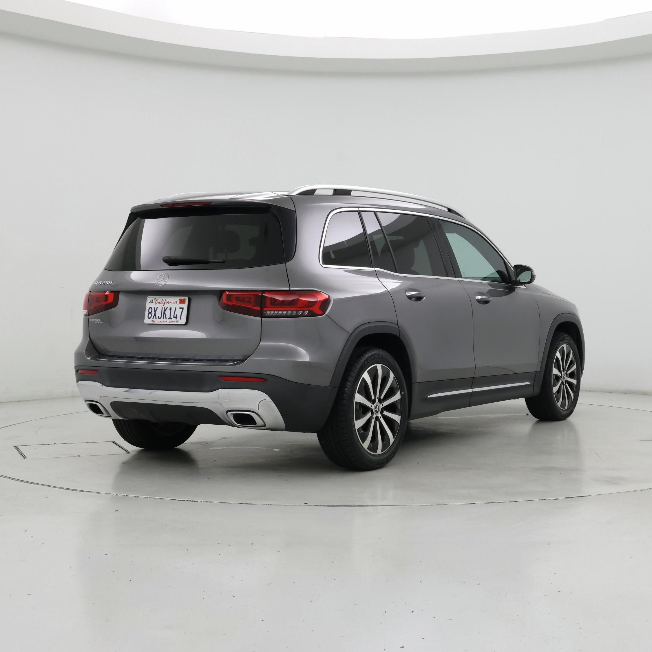 Thumbnail: 2021 Mercedes-Benz GLB - 8