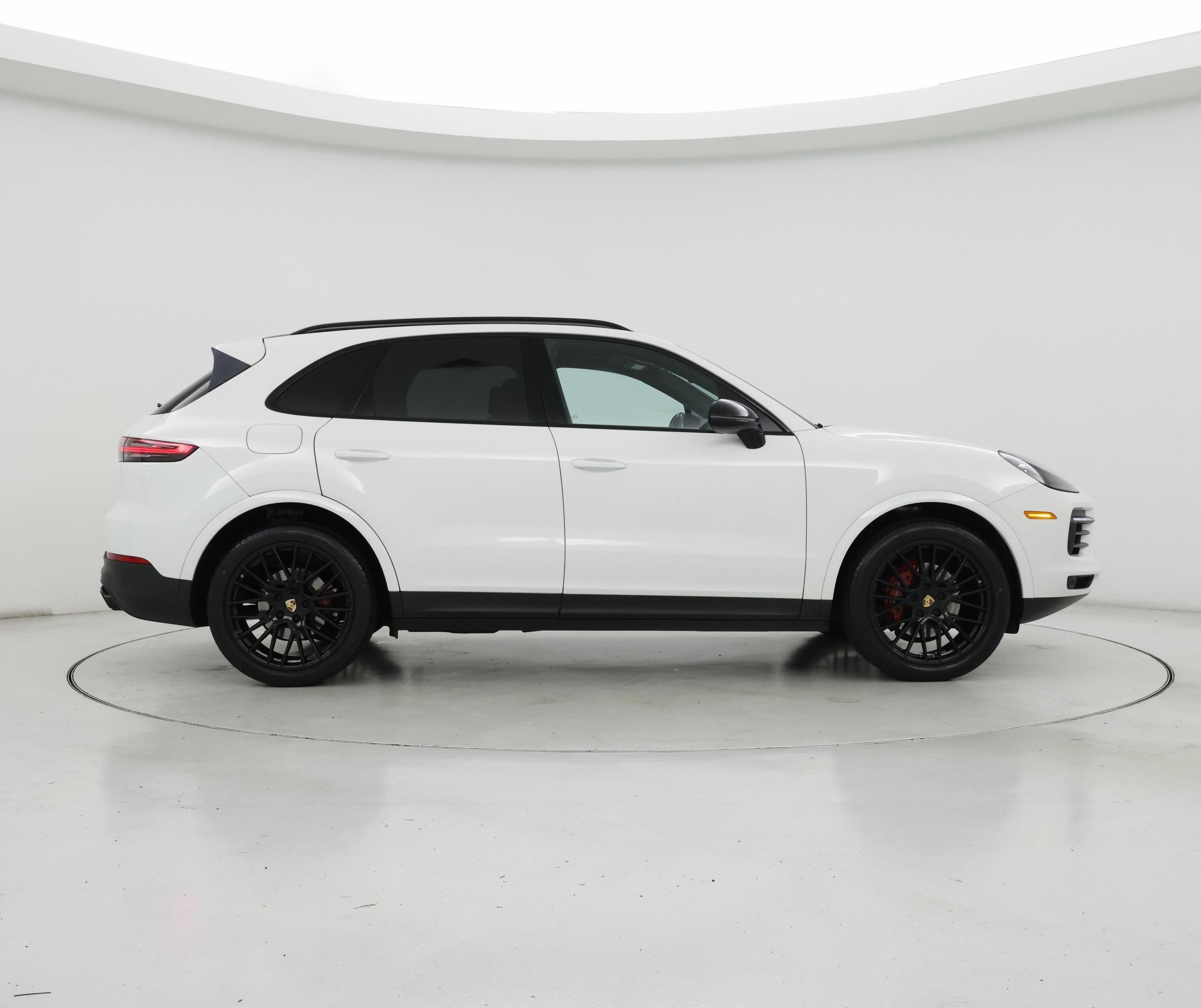 Thumbnail: 2020 Porsche Cayenne - 7