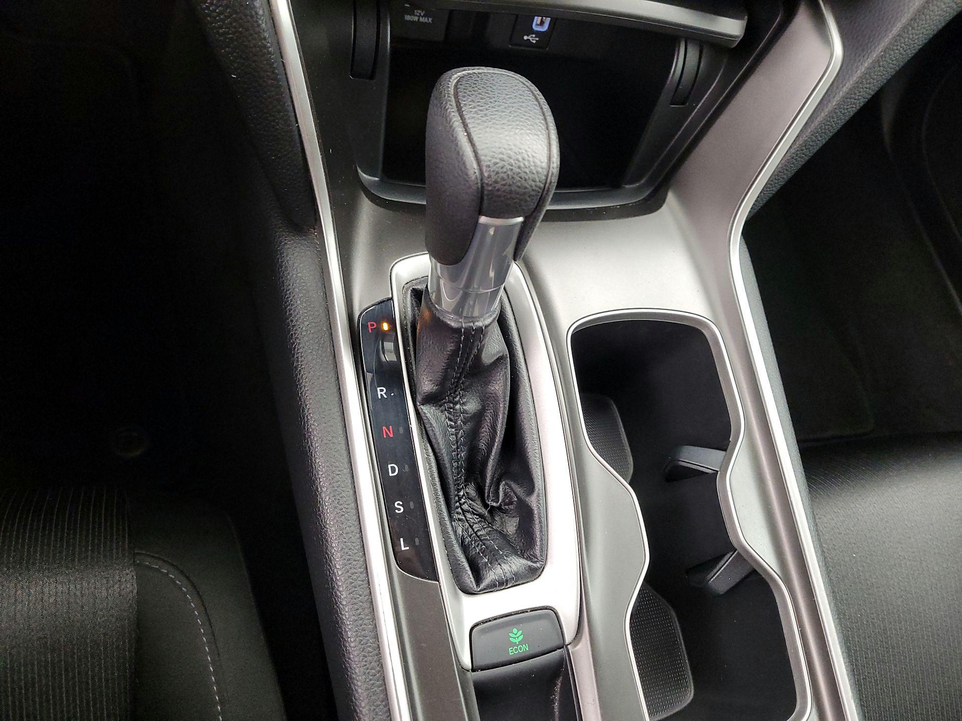 Thumbnail: 2019 Honda Accord - 17
