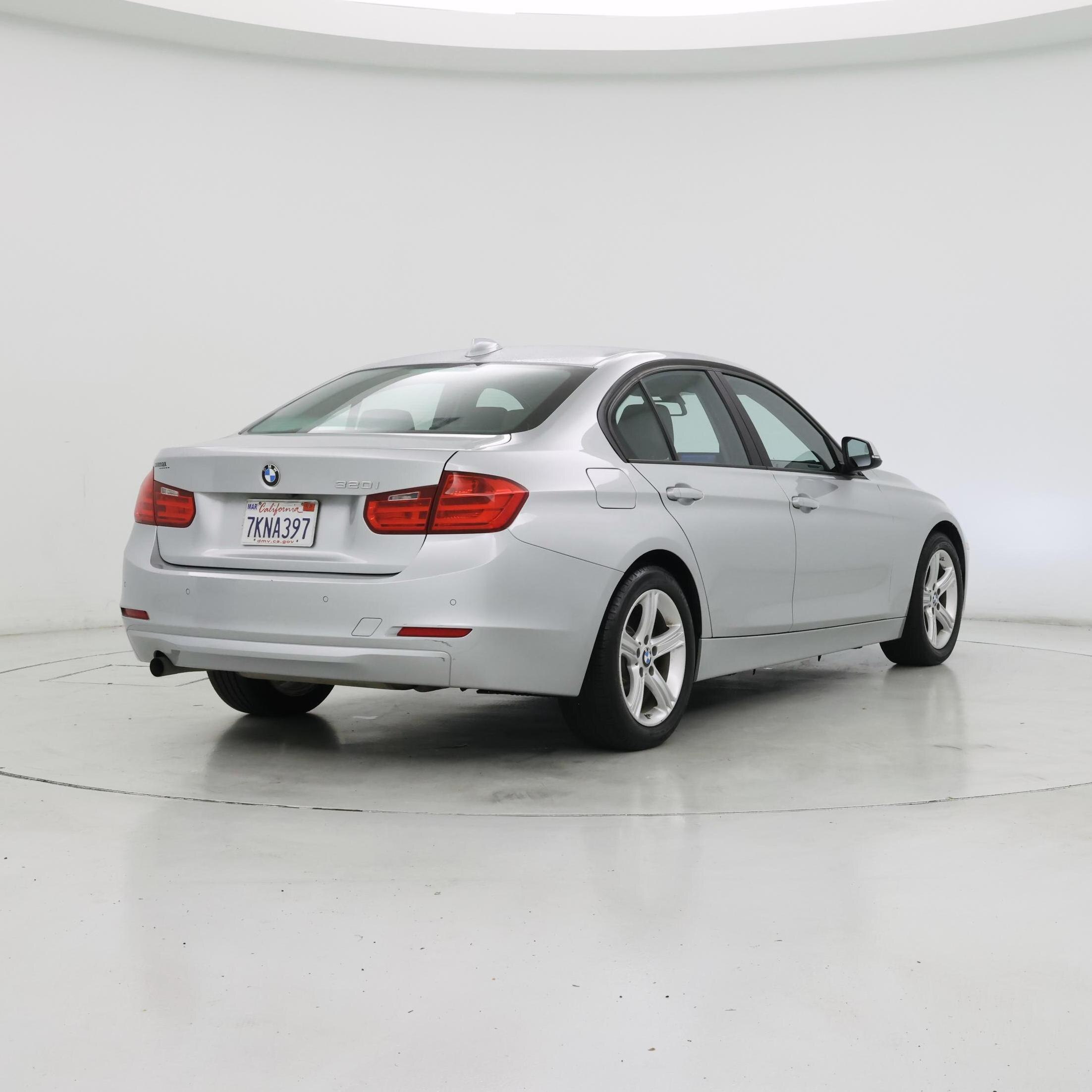 Thumbnail: 2015 BMW 3 Series - 8