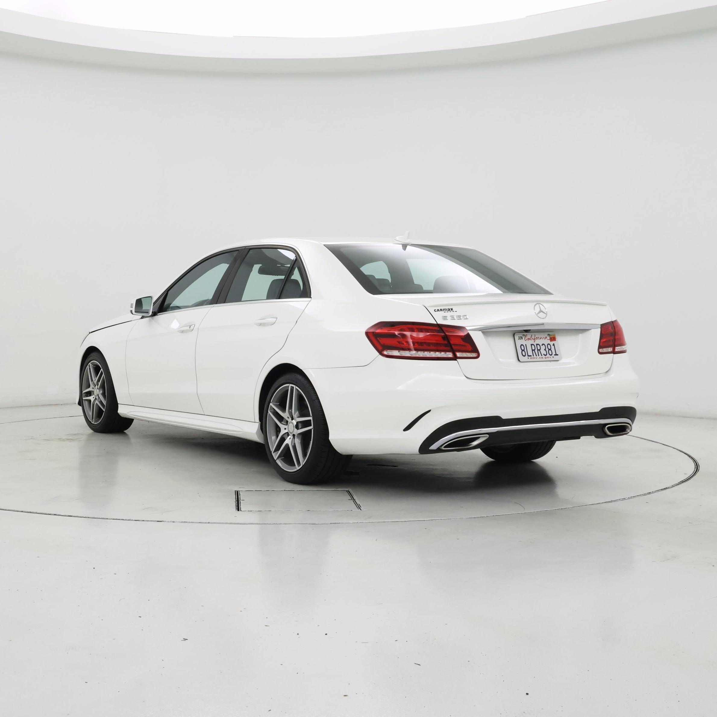 Thumbnail: 2016 Mercedes-Benz E-Class - 2