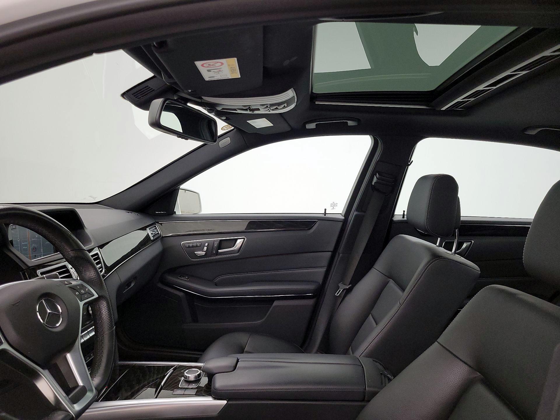 Thumbnail: 2016 Mercedes-Benz E-Class - 19