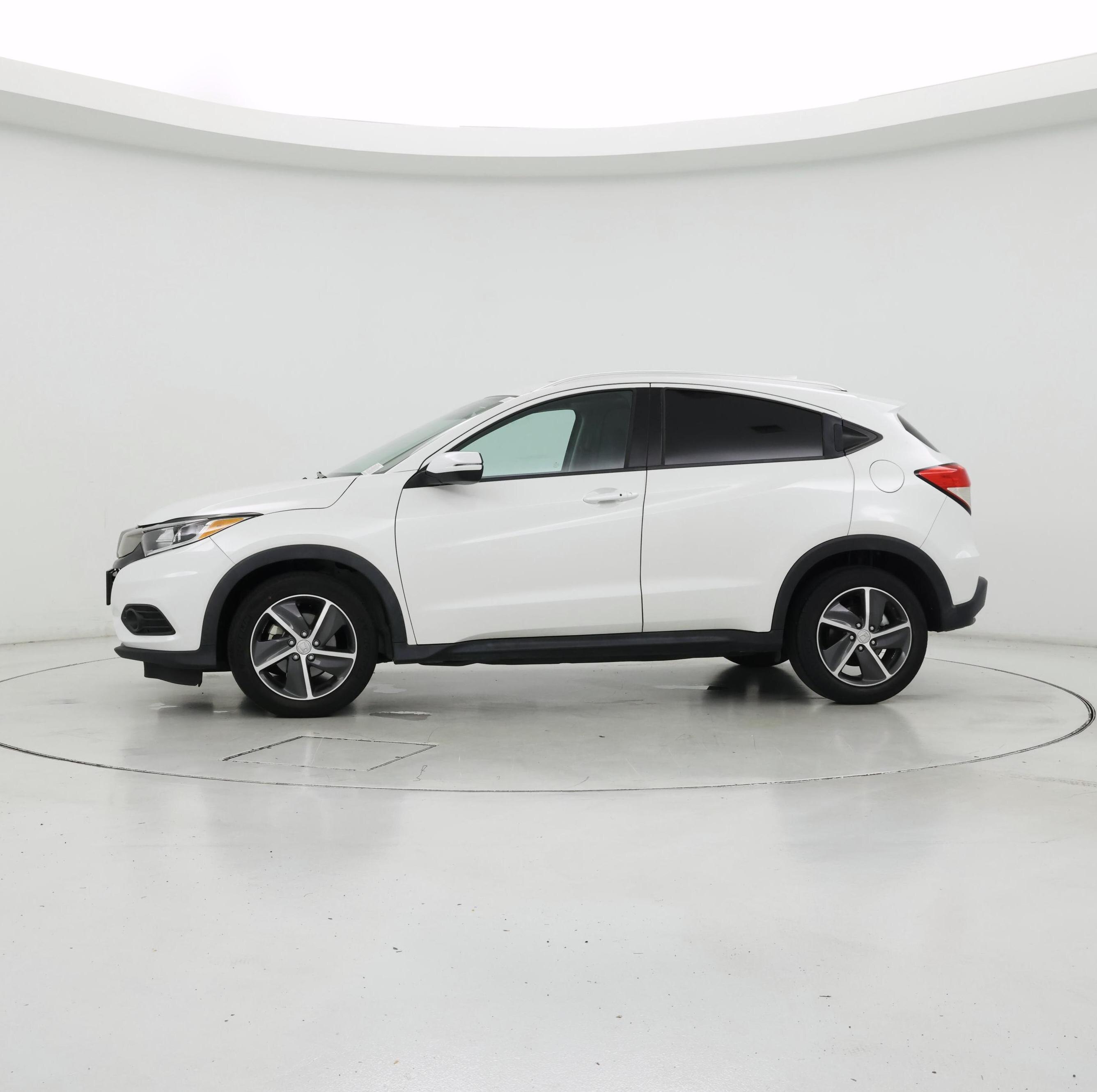 Thumbnail: 2021 Honda HR-V - 3