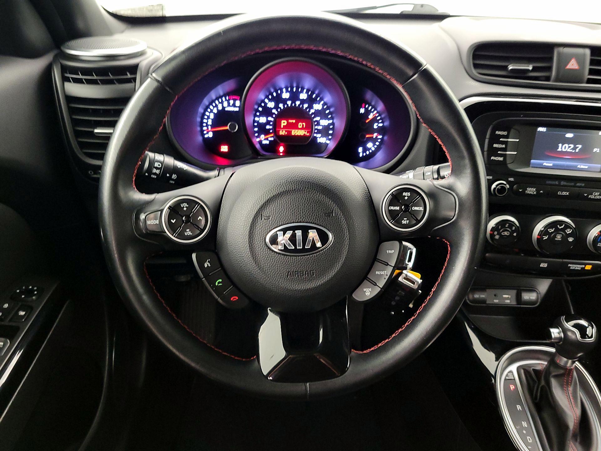 Thumbnail: 2016 Kia Soul - 10