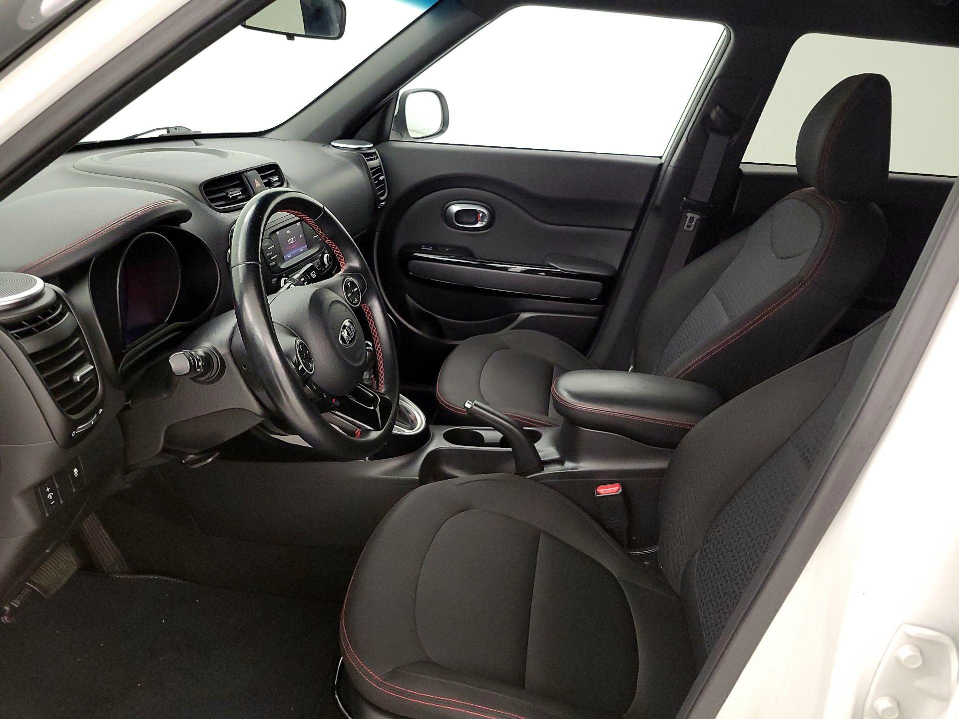 Thumbnail: 2016 Kia Soul - 11
