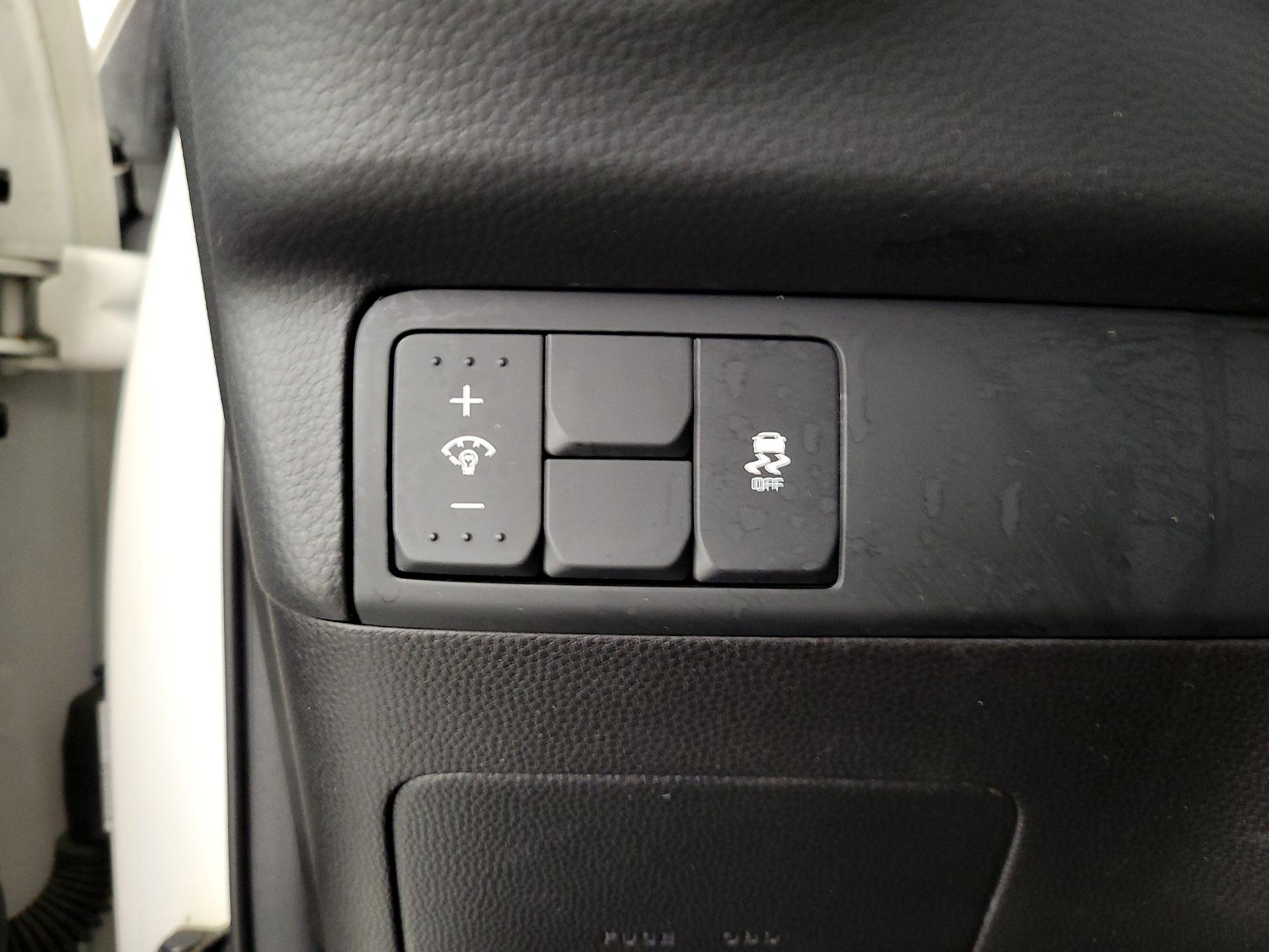 Thumbnail: 2016 Kia Soul - 13