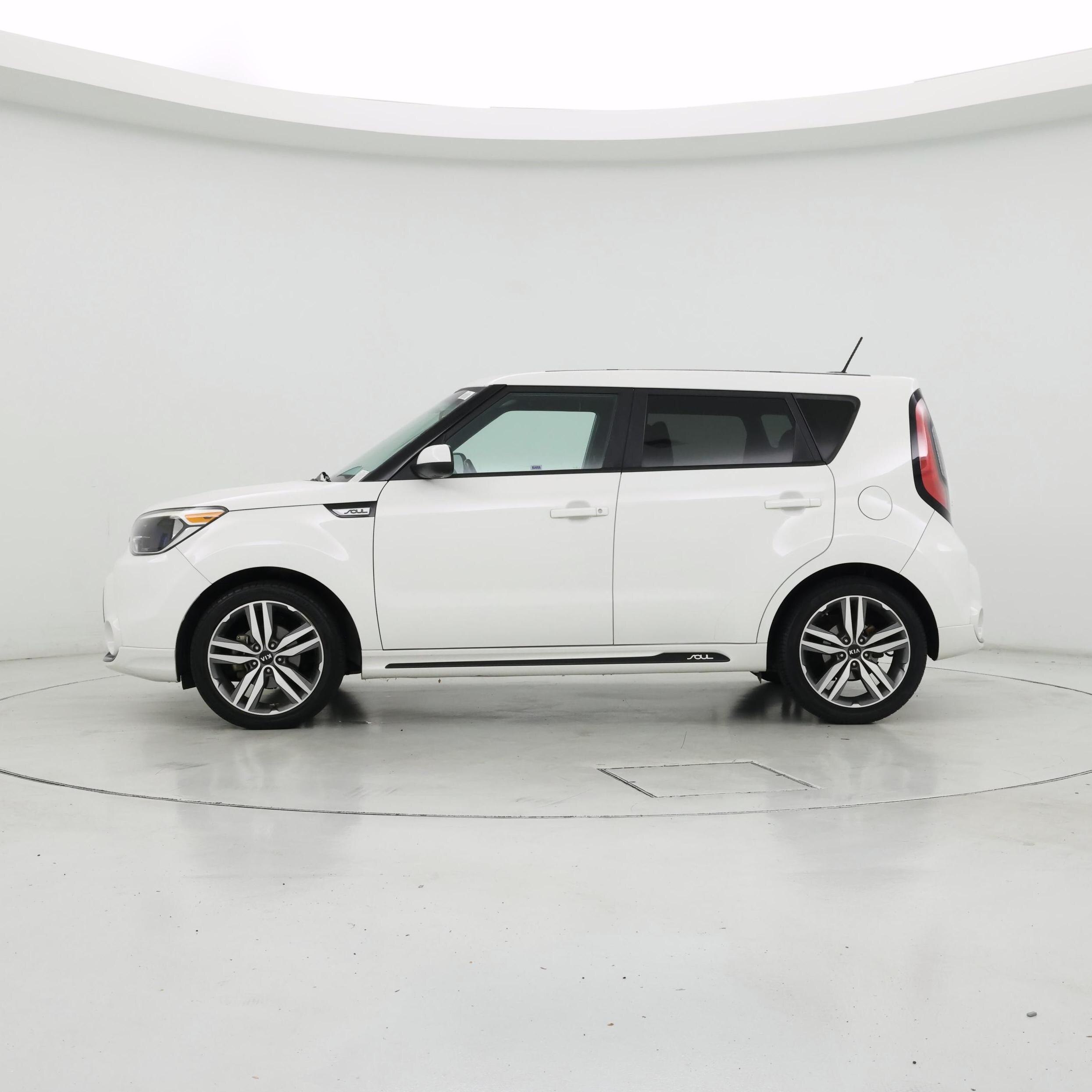 Thumbnail: 2016 Kia Soul - 3