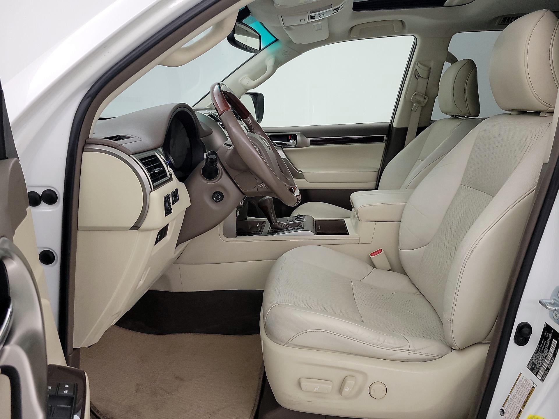 Thumbnail: 2014 Lexus GX - 11