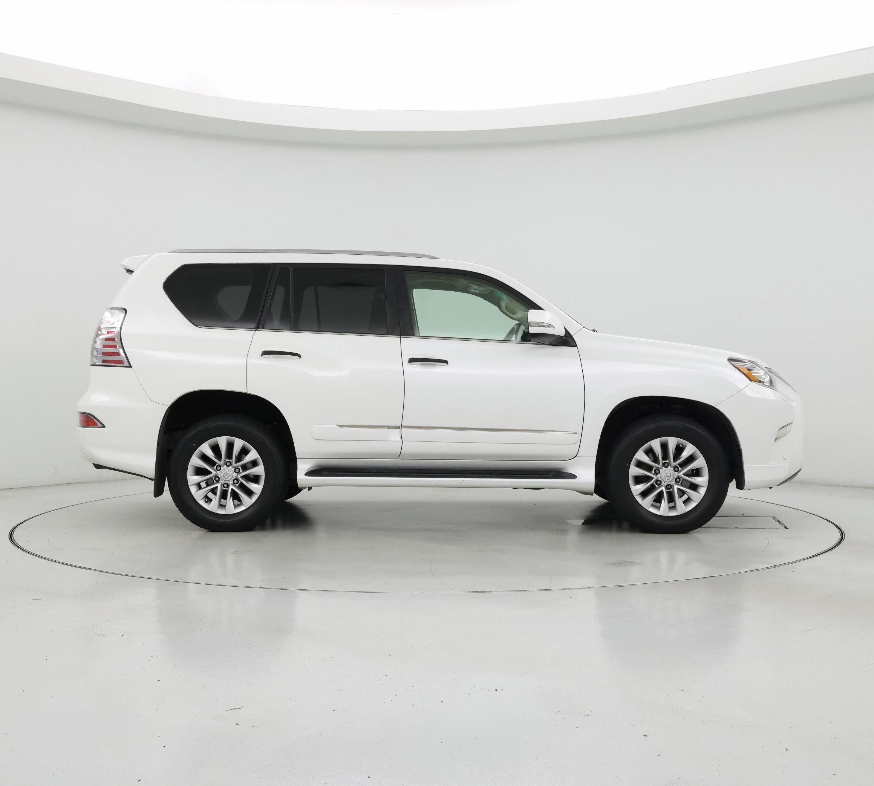 Thumbnail: 2014 Lexus GX - 7