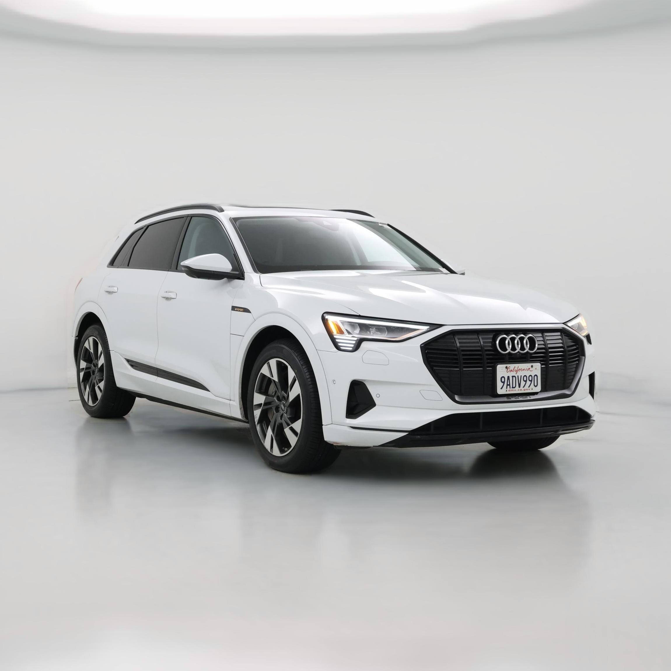 Thumbnail: 2022 Audi e-tron - 1
