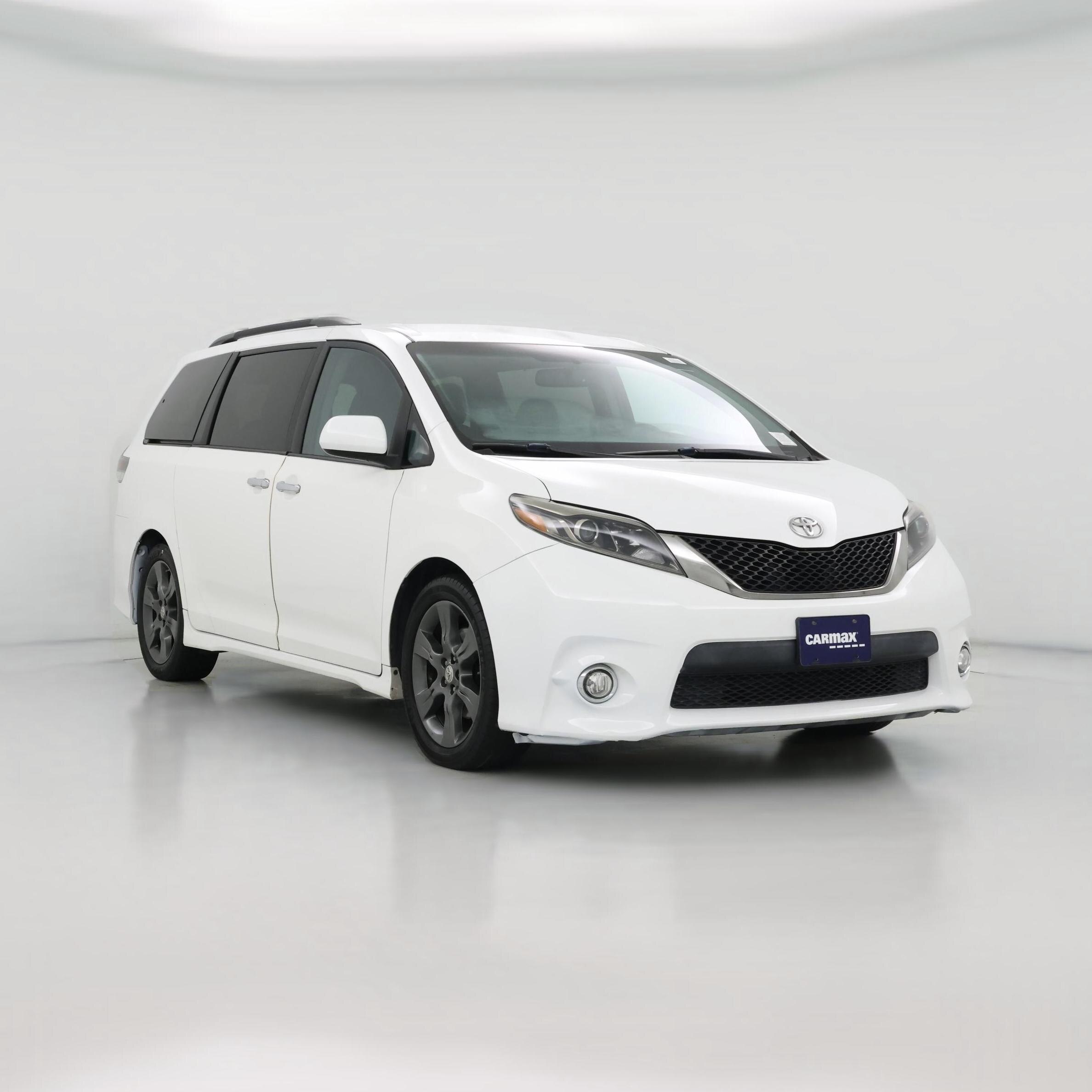 Thumbnail: 2016 Toyota Sienna - 1