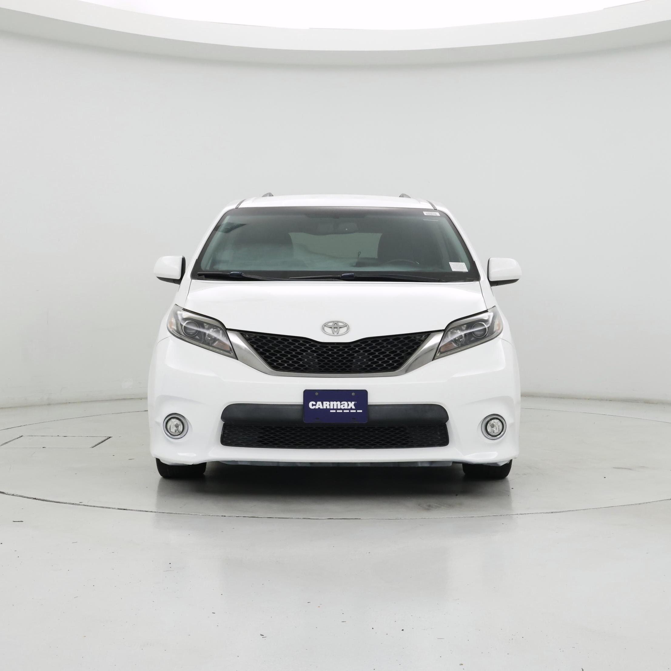 Thumbnail: 2016 Toyota Sienna - 5
