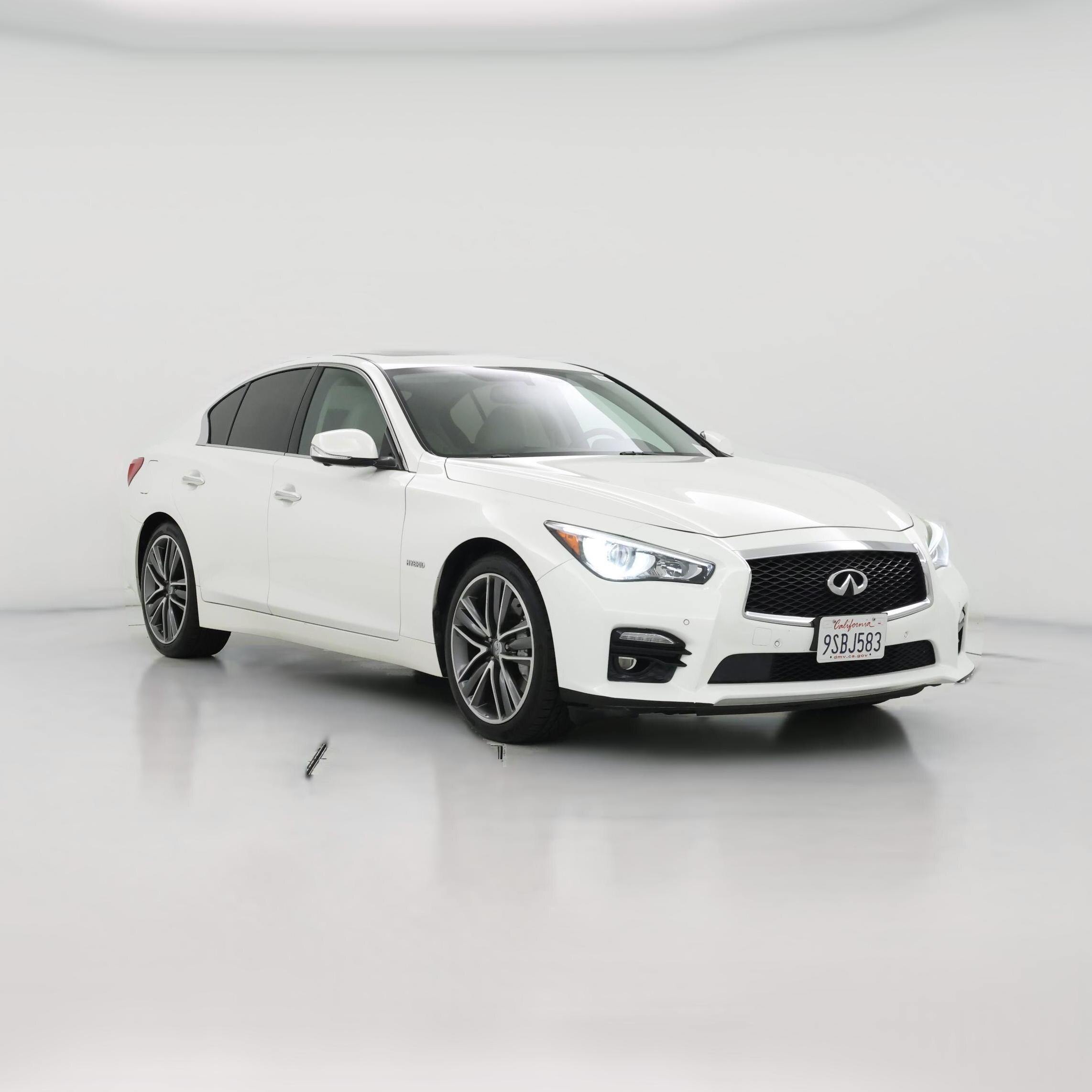 Thumbnail: 2015 INFINITI Q50 - 1