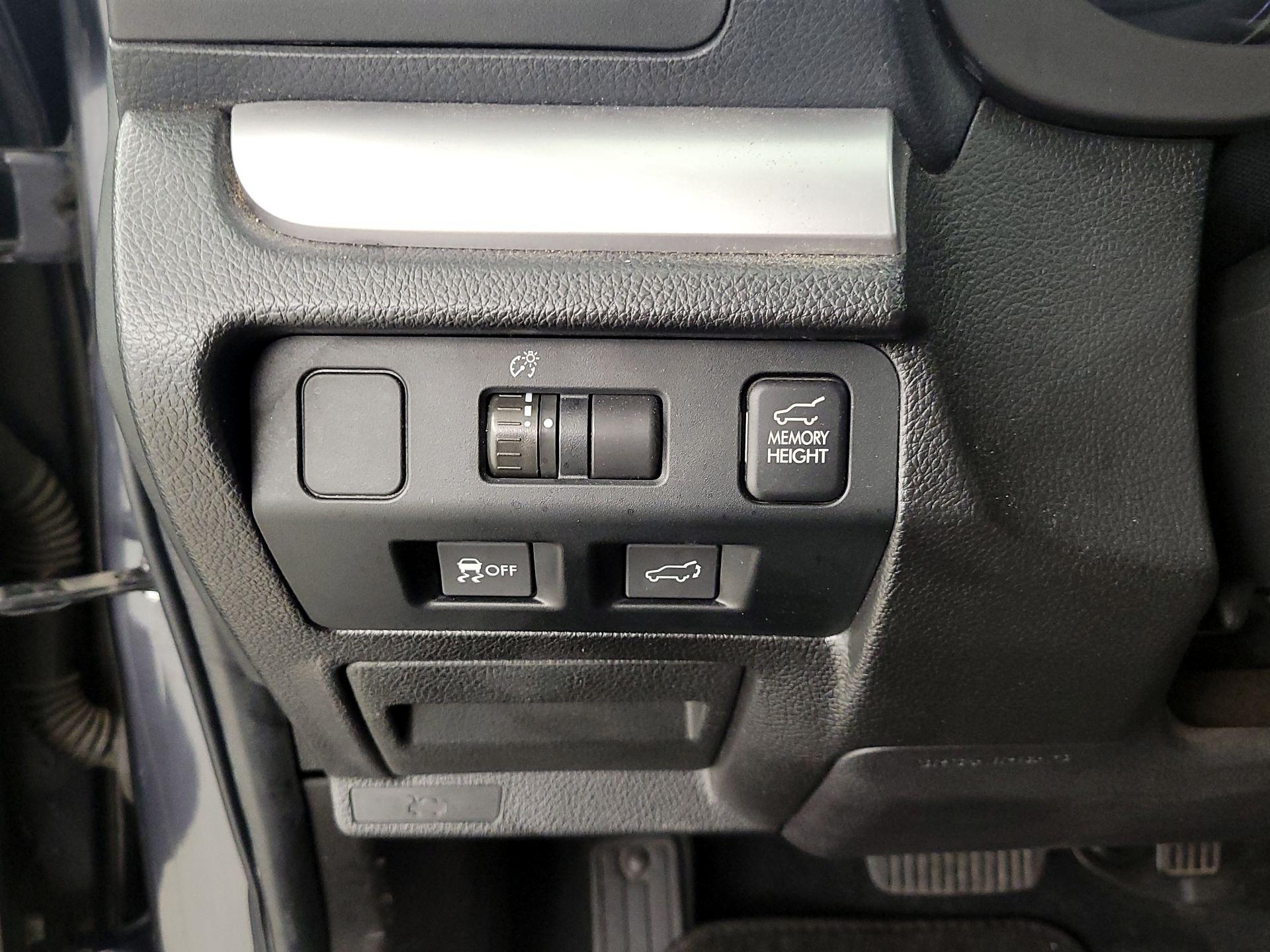 Thumbnail: 2014 Subaru Forester - 13