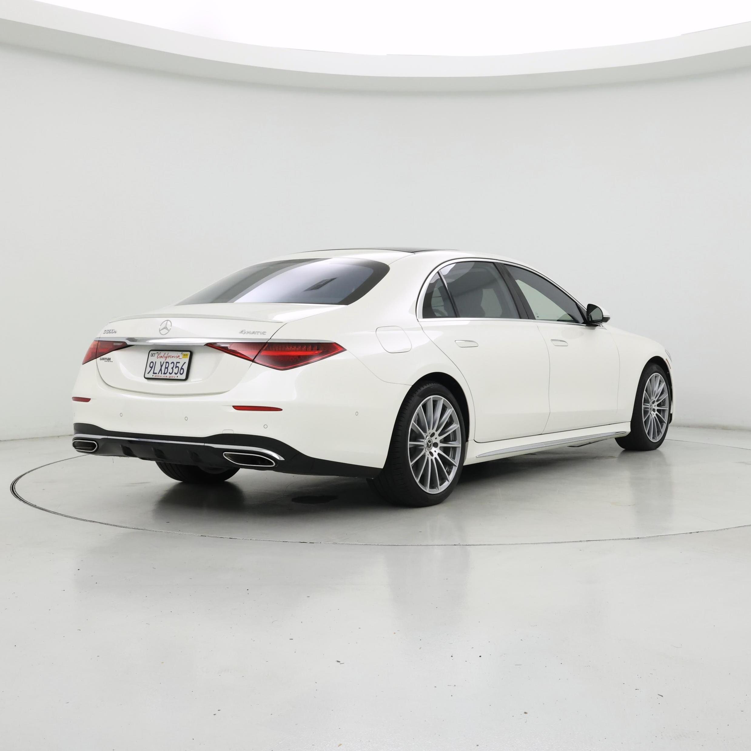Thumbnail: 2023 Mercedes-Benz S-Class - 8
