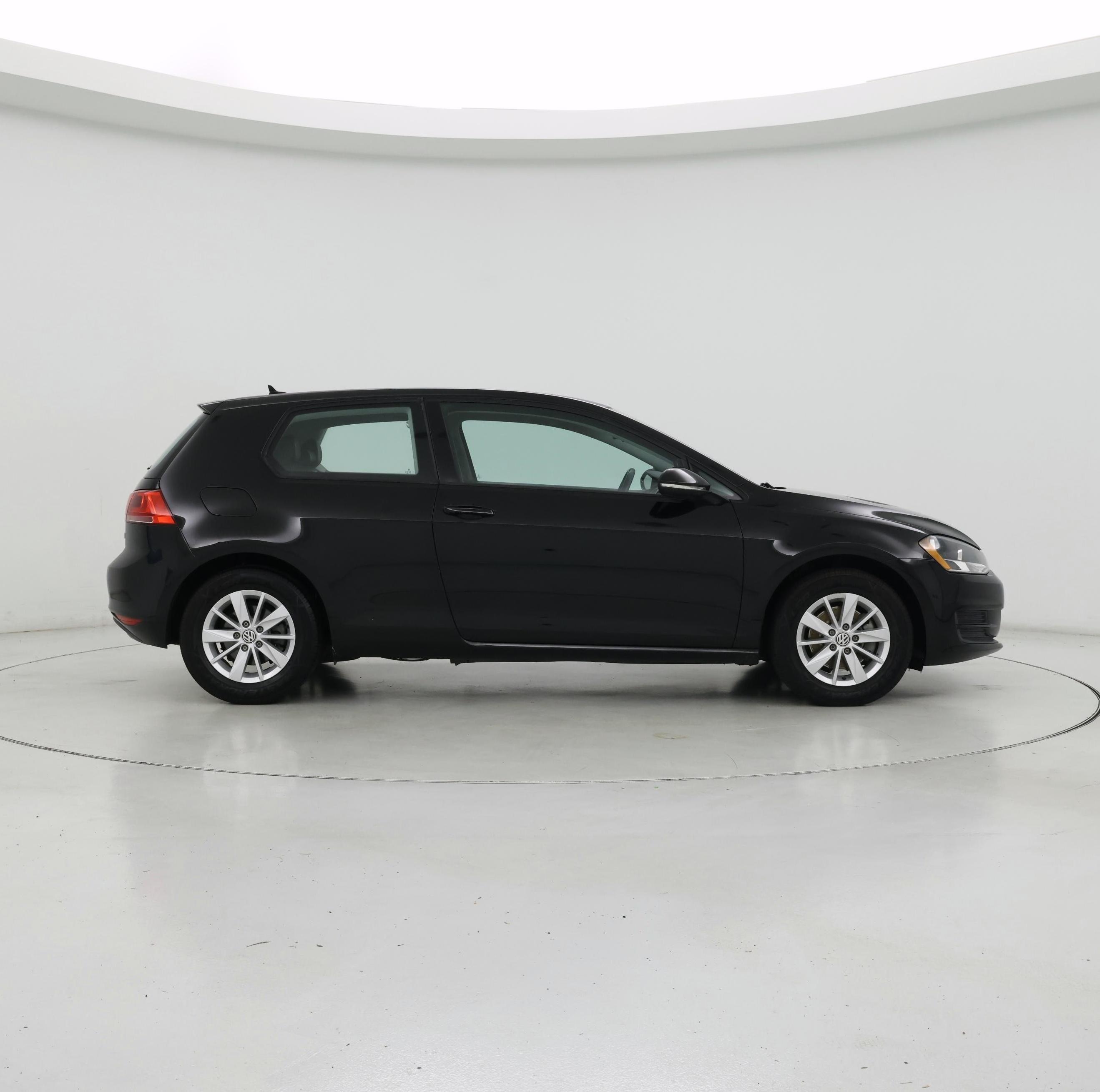 Thumbnail: 2015 Volkswagen Golf - 7