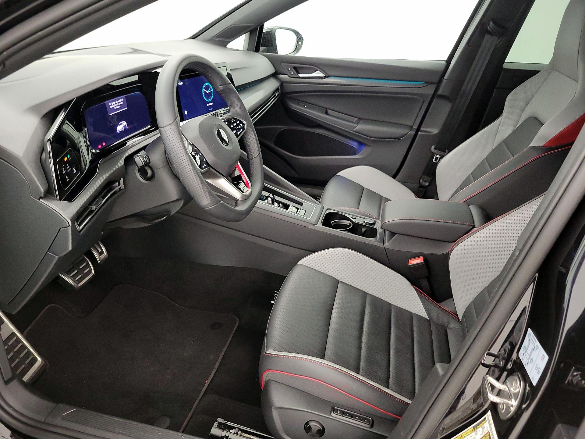 Thumbnail: 2022 Volkswagen Golf - 11