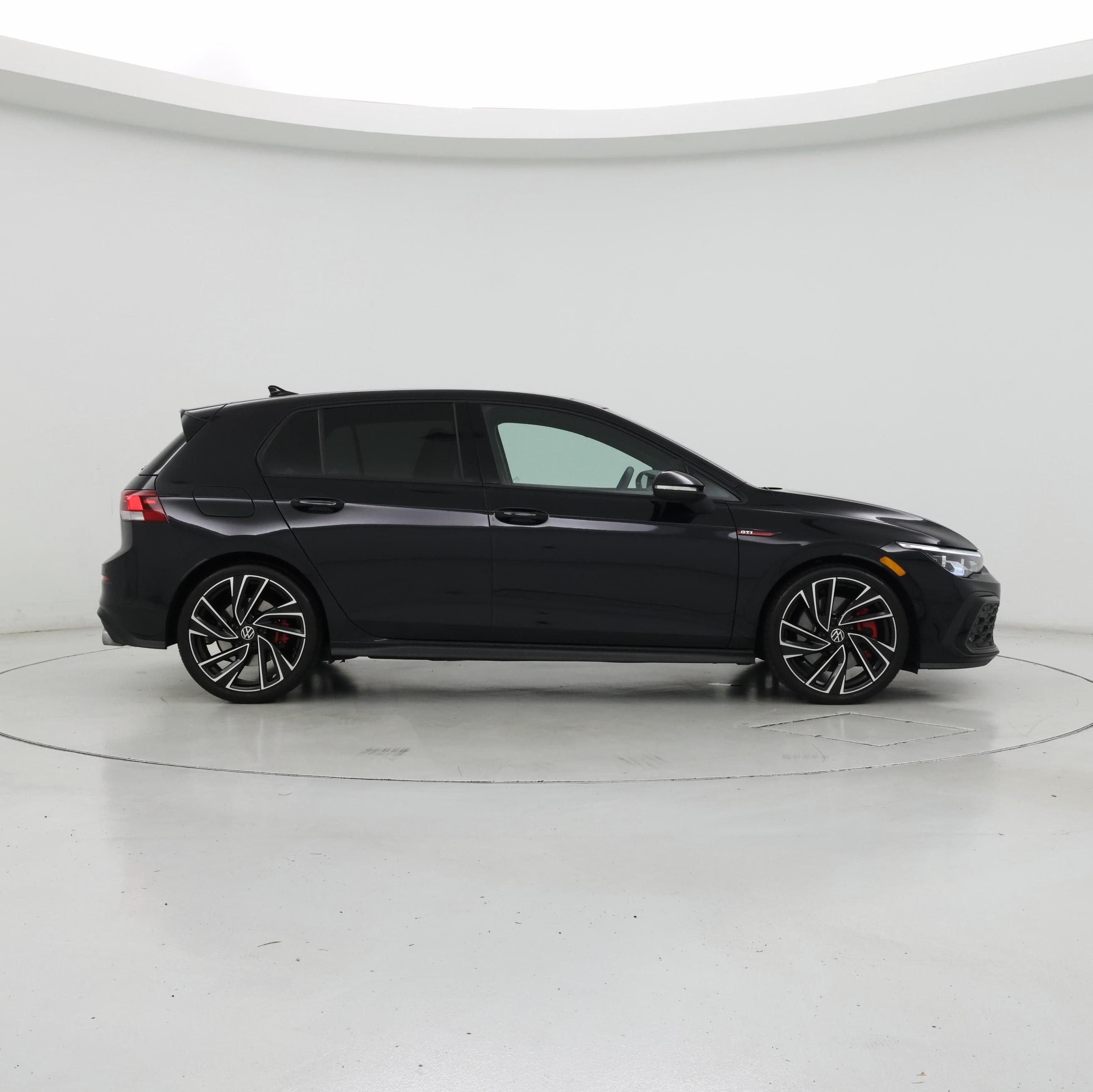 Thumbnail: 2022 Volkswagen Golf - 7