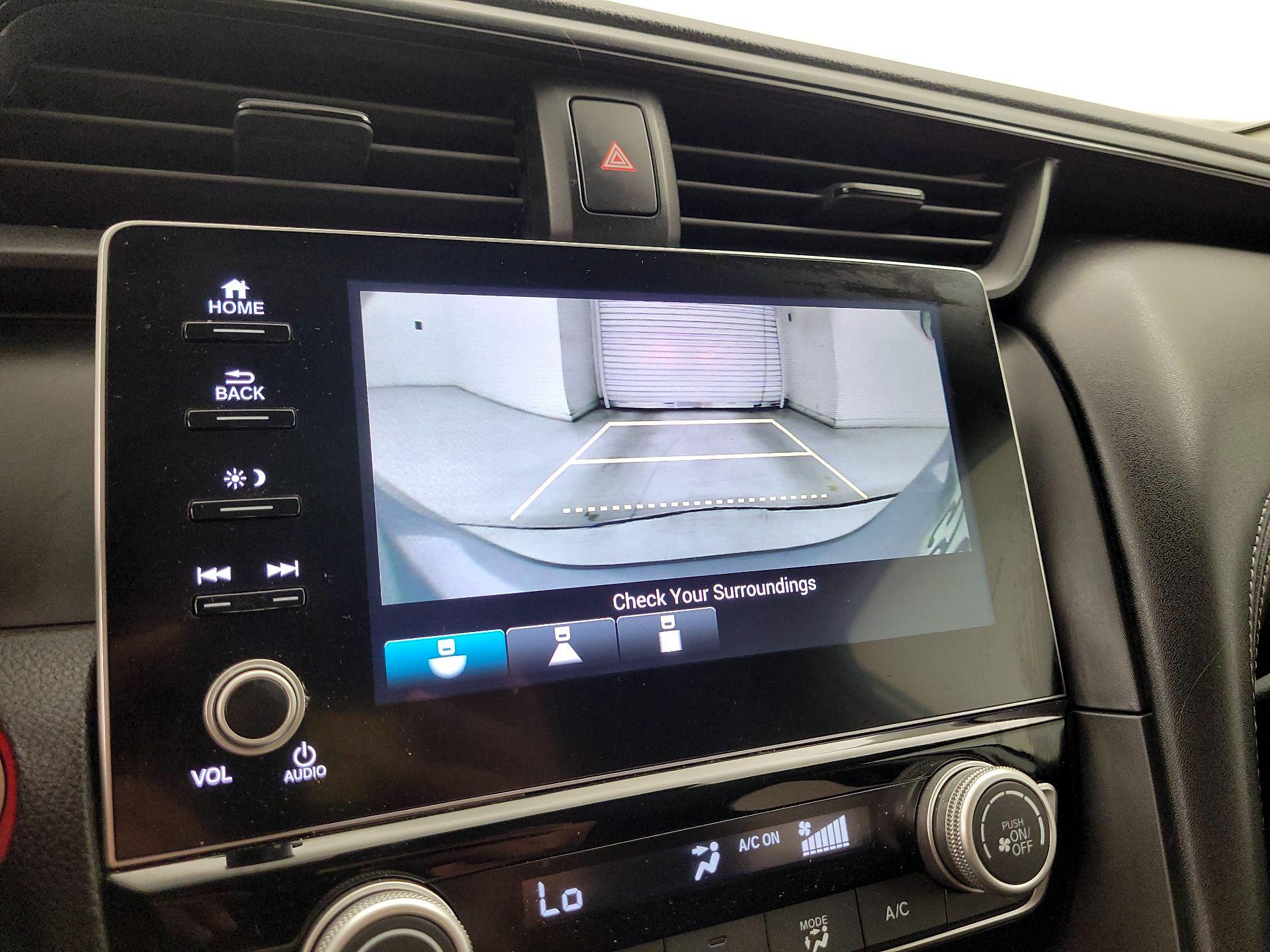 Thumbnail: 2019 Honda Insight - 14
