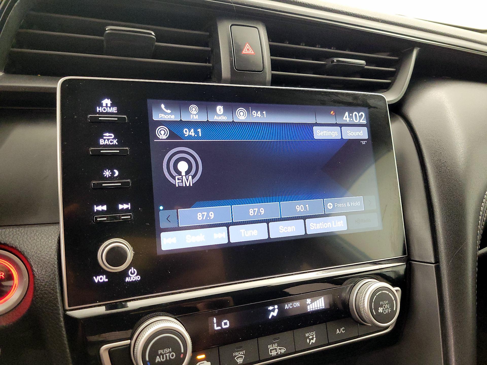 Thumbnail: 2019 Honda Insight - 15