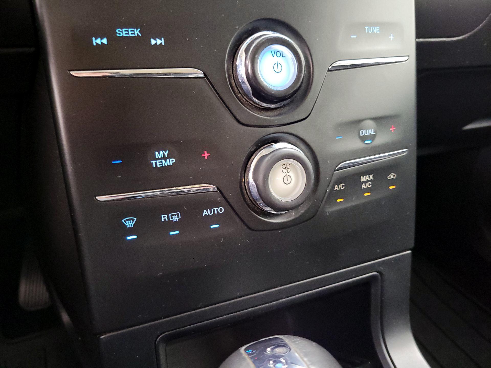 Thumbnail: 2013 Ford Flex - 16