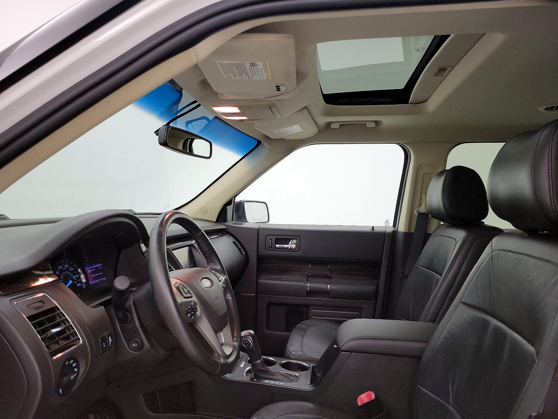 Thumbnail: 2013 Ford Flex - 19