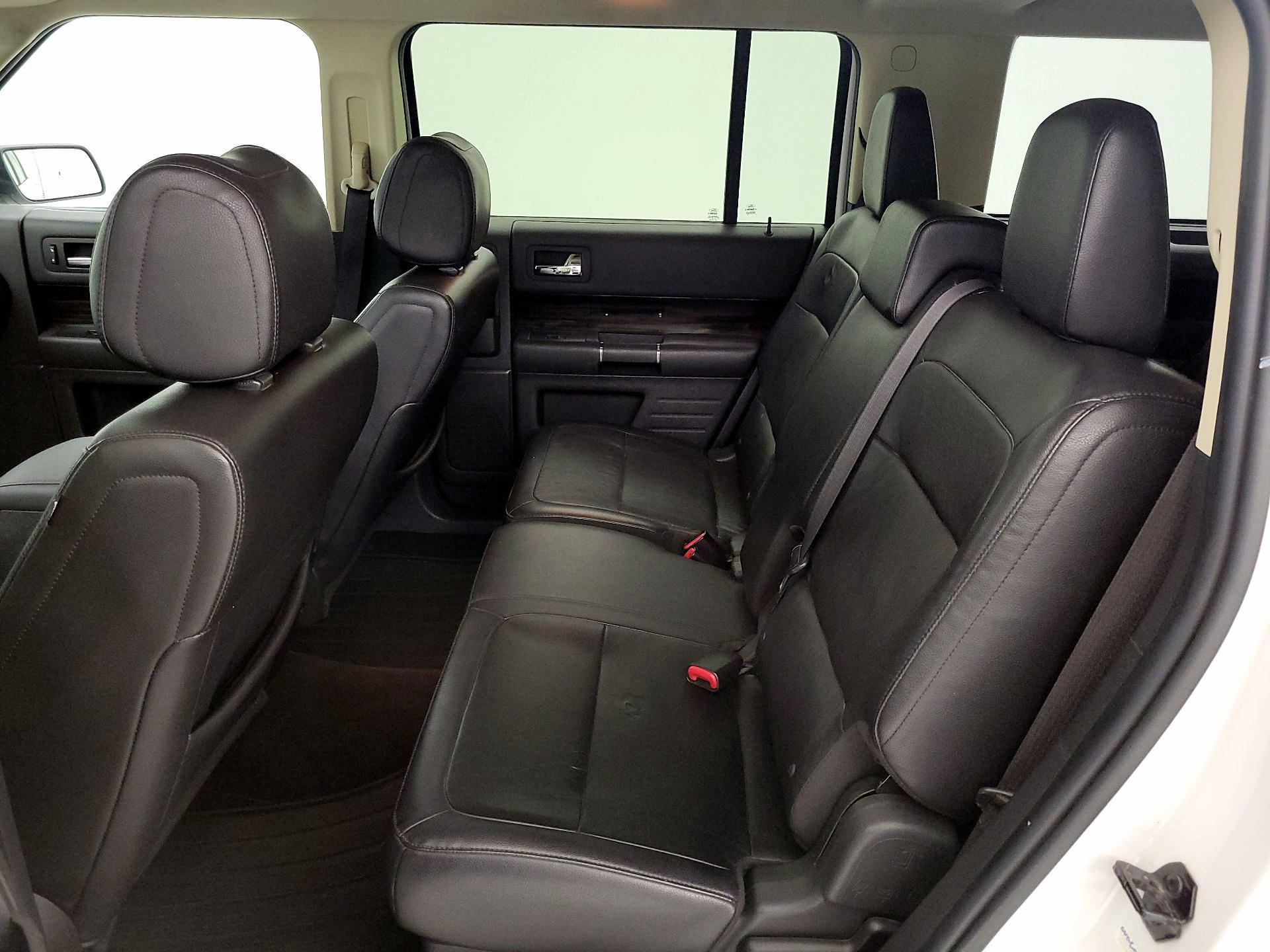 Thumbnail: 2013 Ford Flex - 20