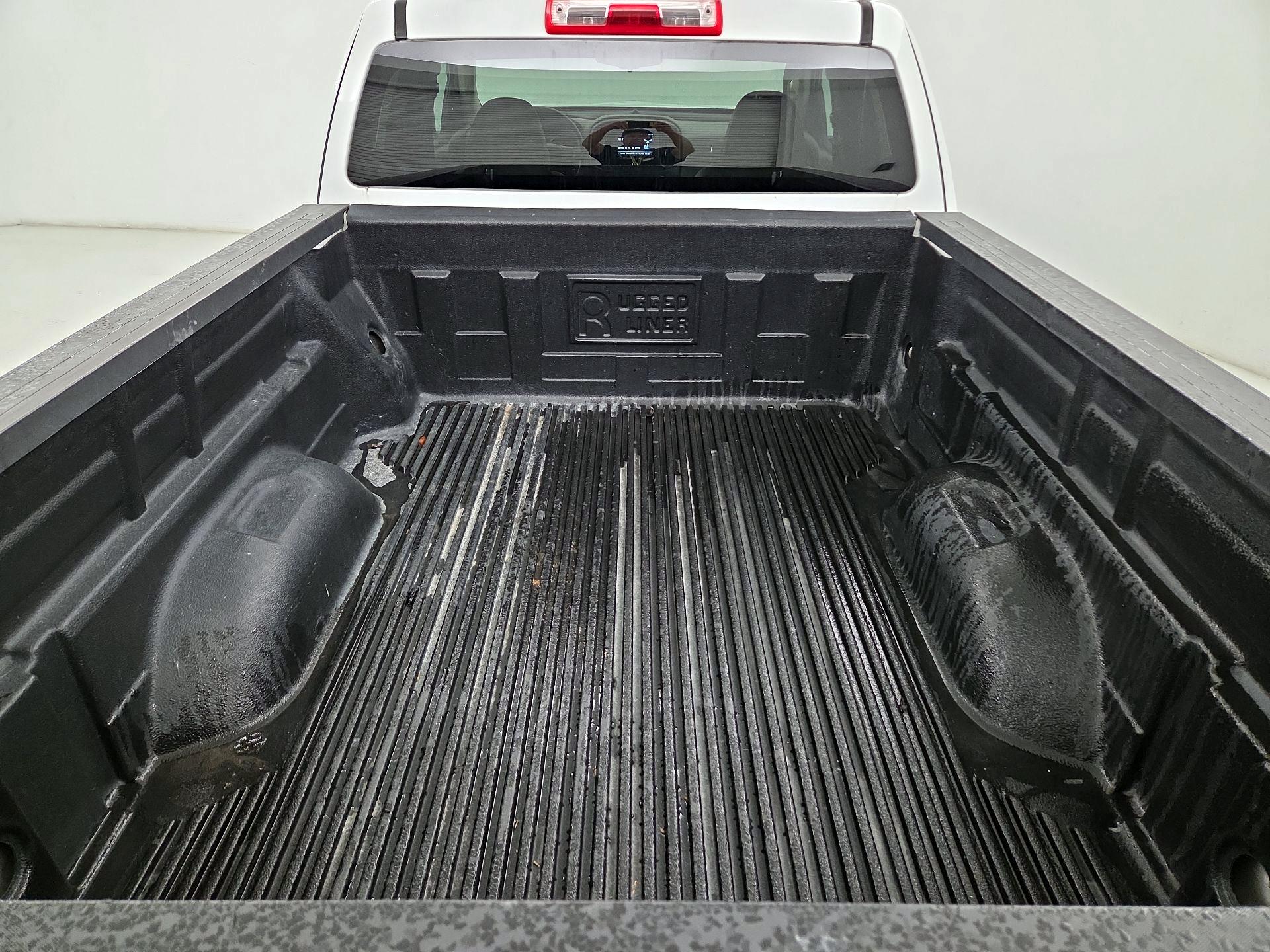 Thumbnail: 2017 Chevrolet Colorado - 19