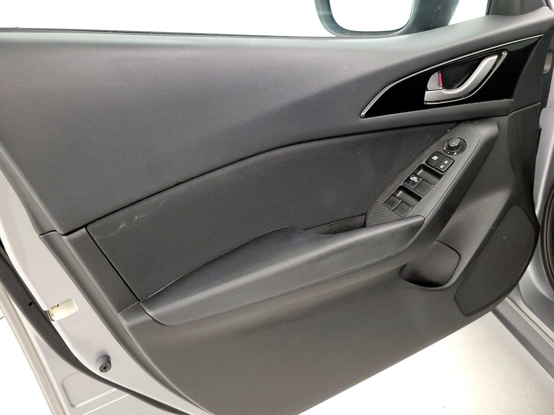 Thumbnail: 2014 Mazda Mazda3 - 12
