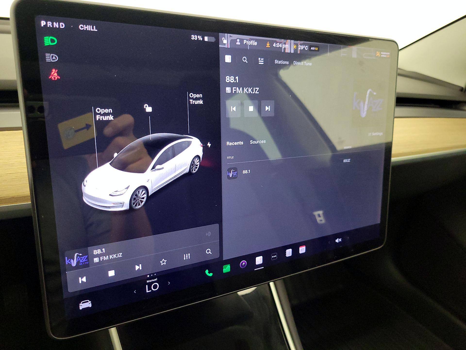 Thumbnail: 2018 Tesla Model 3 - 15