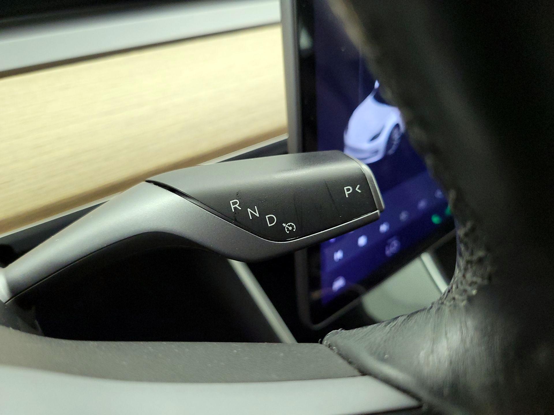 Thumbnail: 2018 Tesla Model 3 - 17