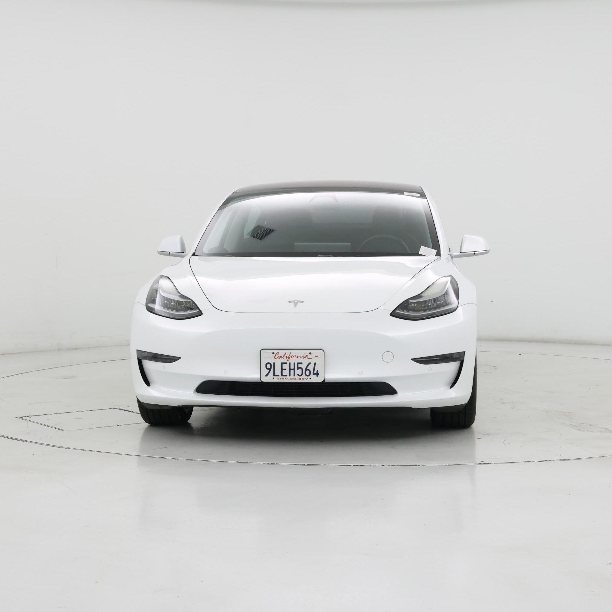 Thumbnail: 2018 Tesla Model 3 - 5