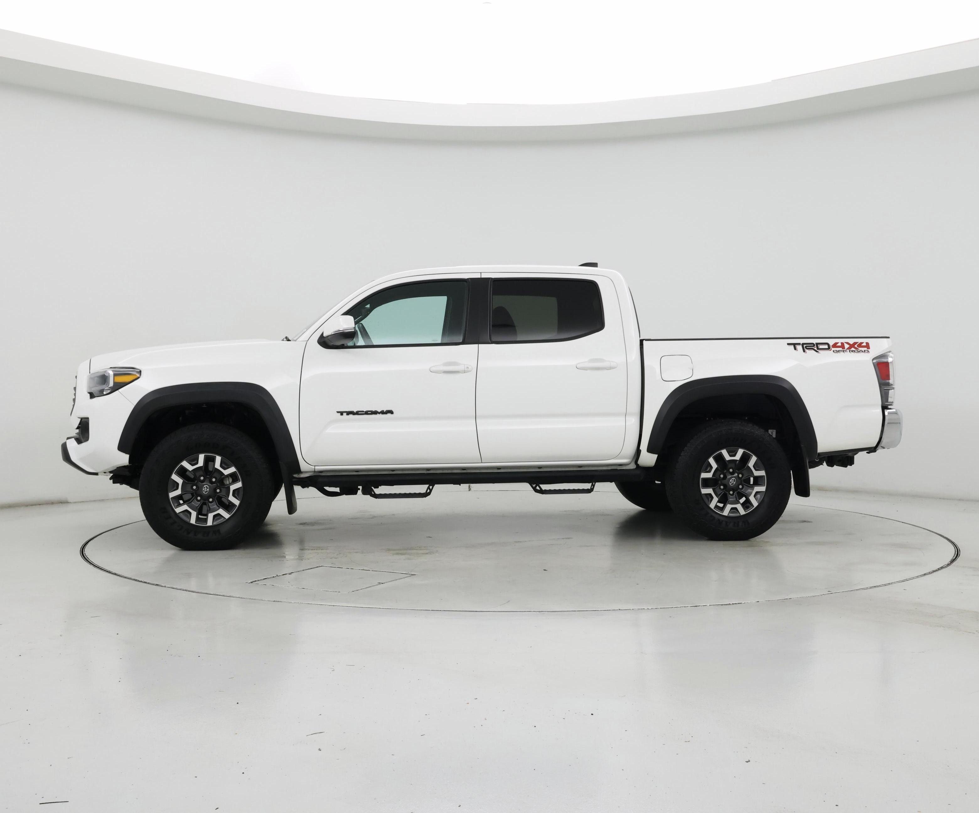 Thumbnail: 2023 Toyota Tacoma - 3