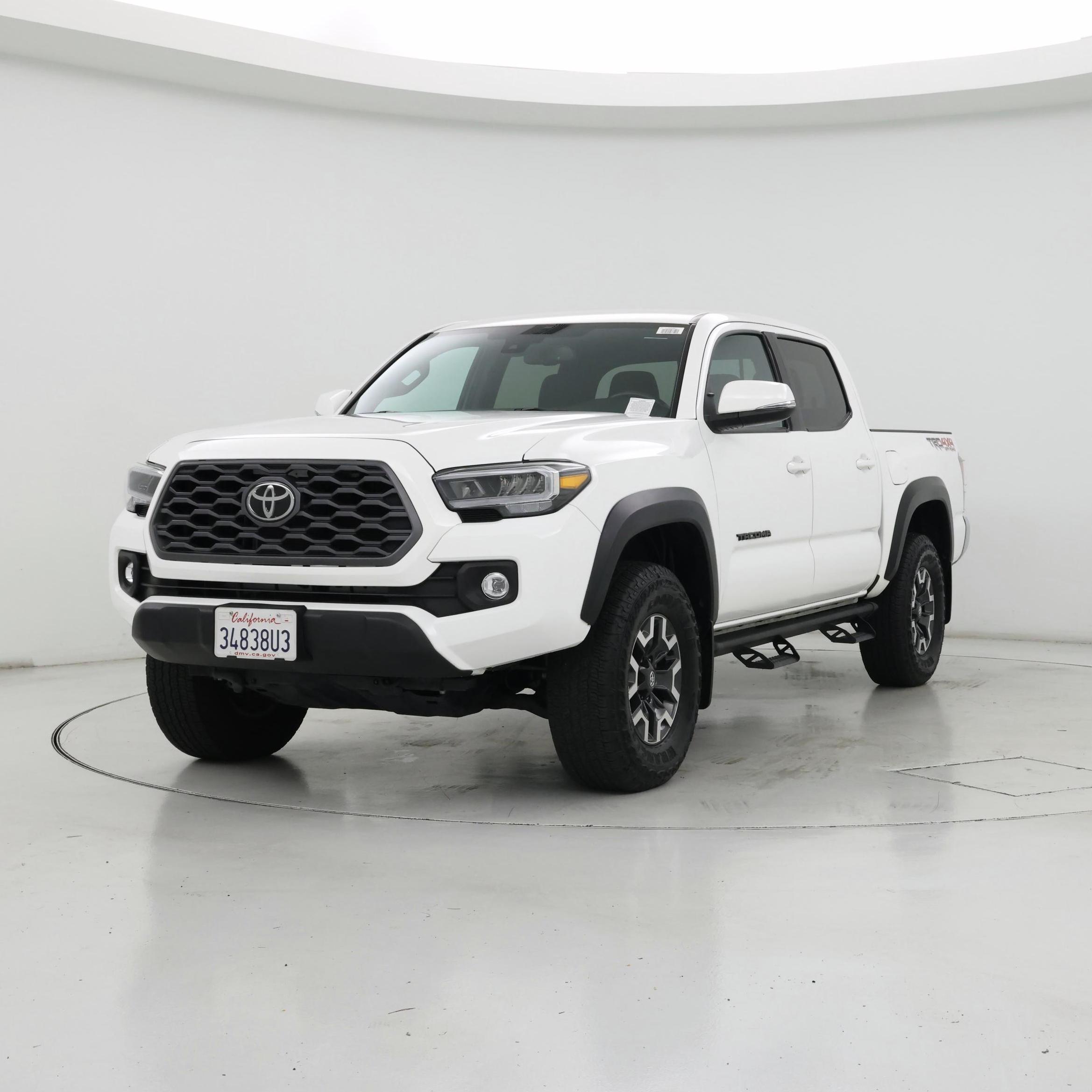 Thumbnail: 2023 Toyota Tacoma - 4