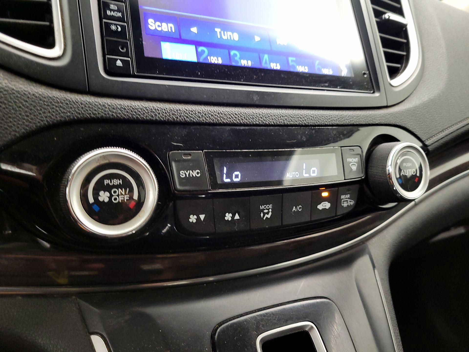 Thumbnail: 2015 Honda CR-V - 16